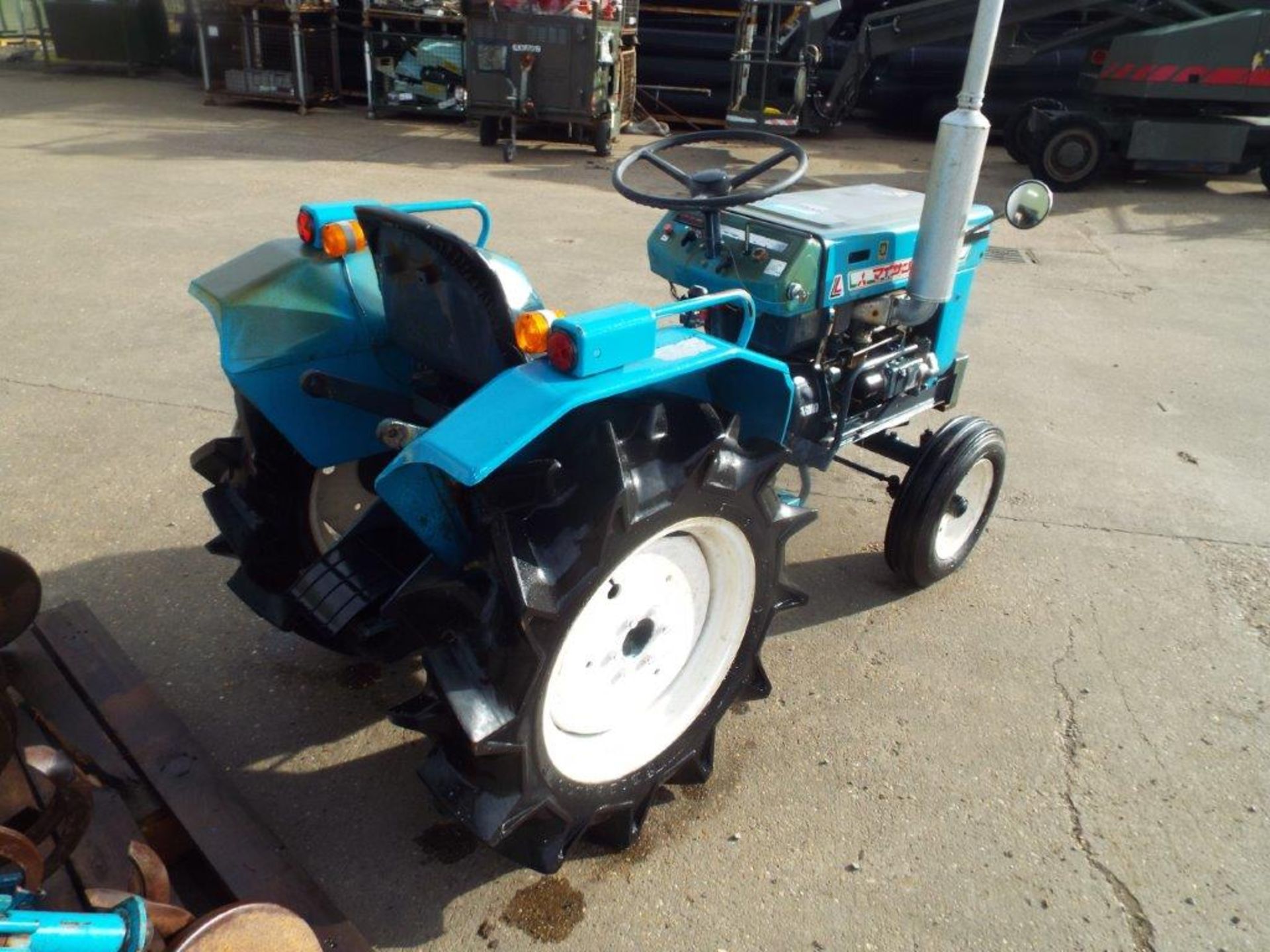 Mitsubishi D1500 Compact Tractor with Rotovator - Bild 7 aus 21