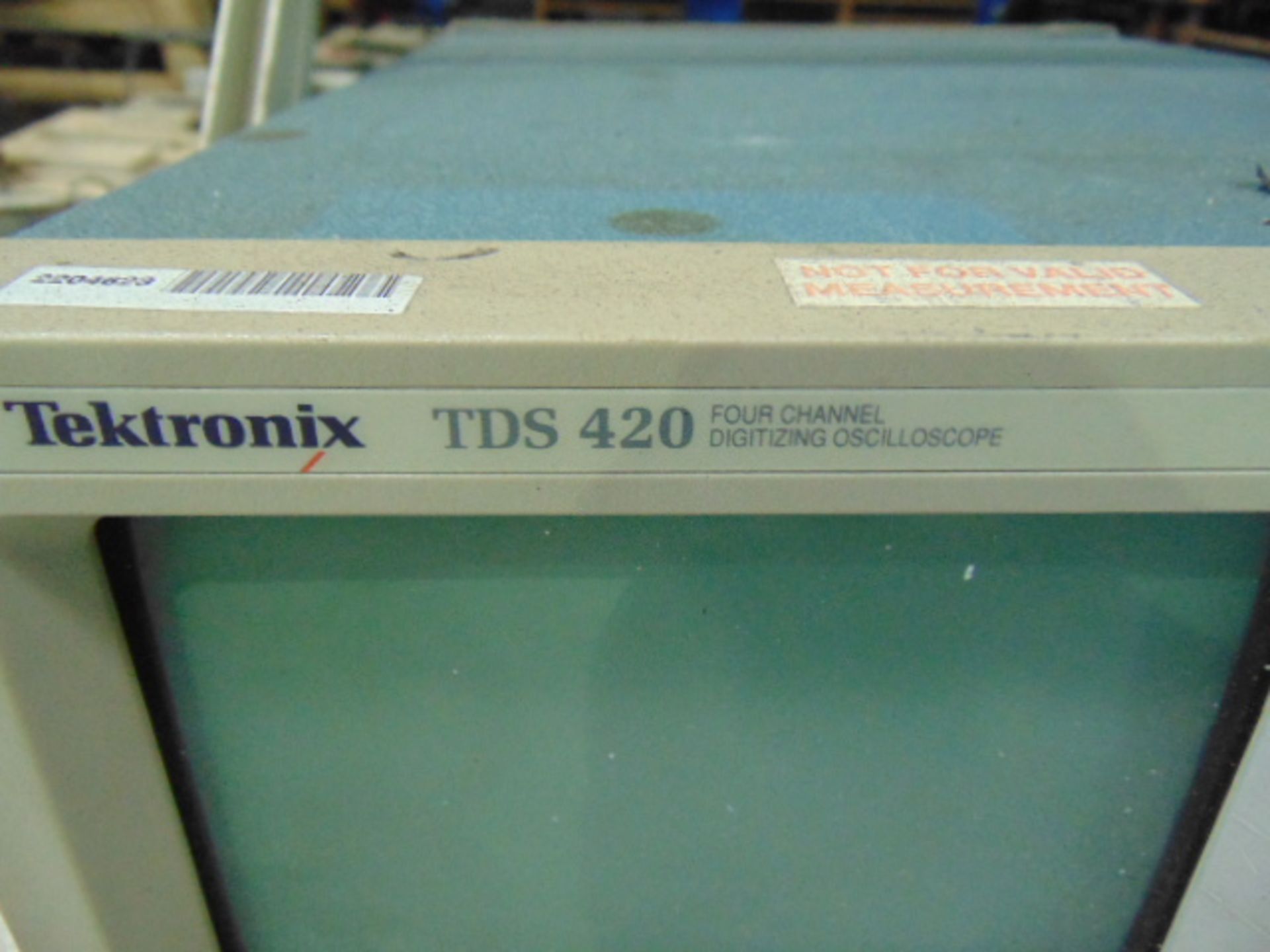 Tectronix TDS 420 Four Channel Digitizing Oscilloscope - Image 4 of 6