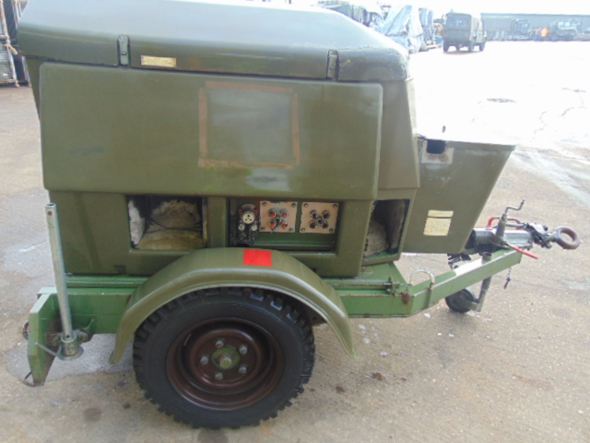 Ex Uk Royal Air Force Trailer Mounted 25 KVA Generator