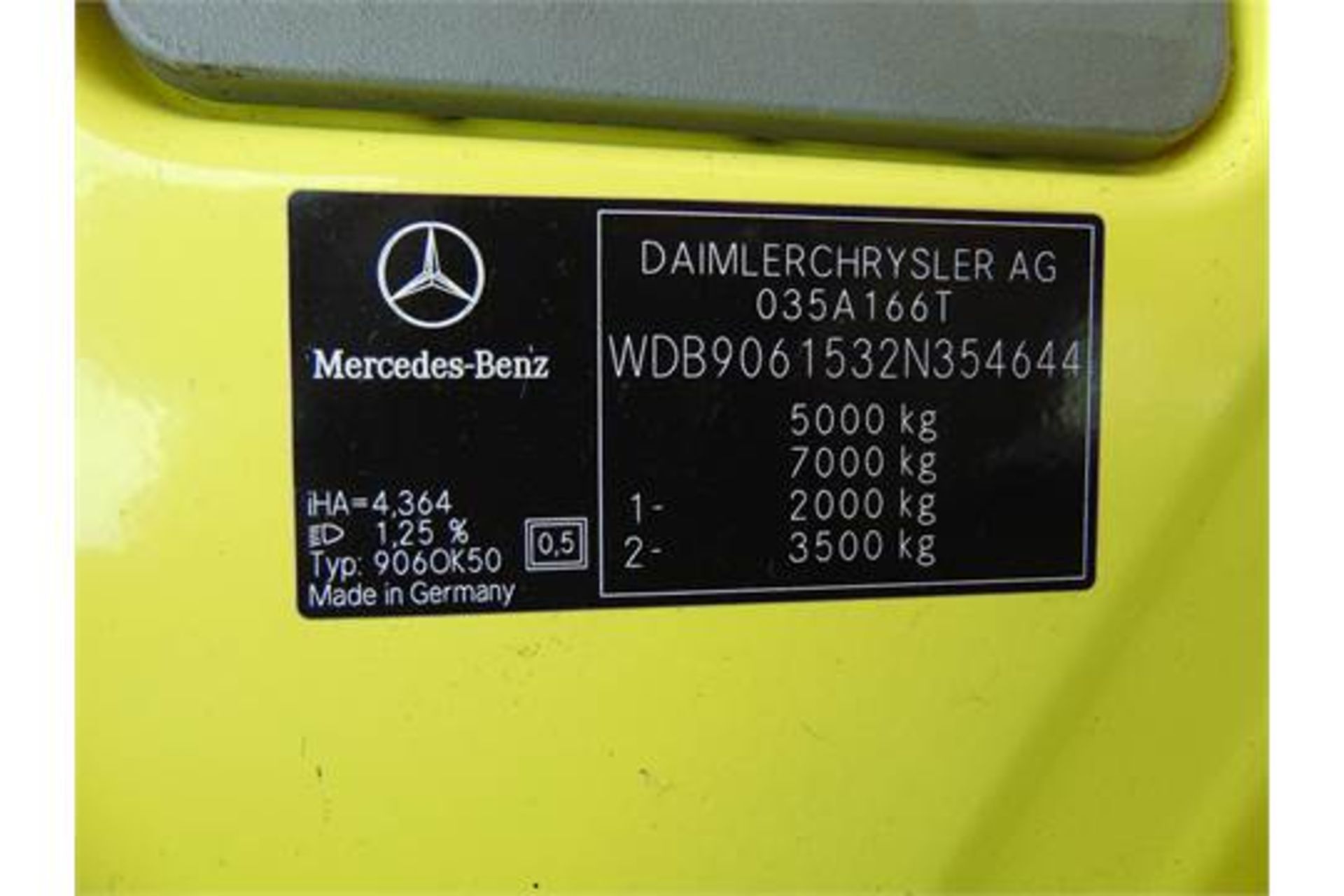RHD Mercedes Sprinter 515 CDI Turbo Diesel Ambulance - Image 21 of 21
