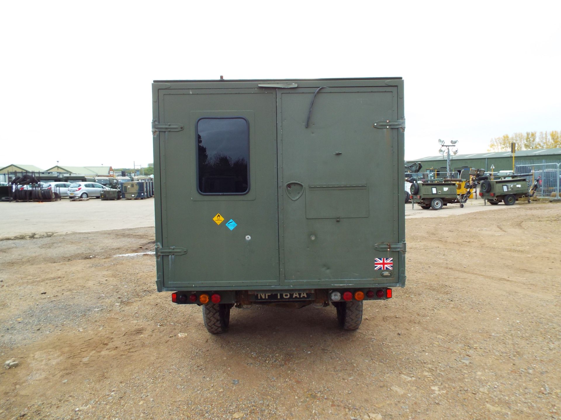 Military Specification Land Rover Wolf 130 ambulance - Image 6 of 28