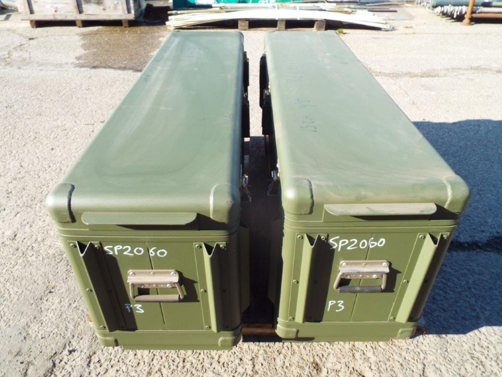 2 x Large Heavy Duty Aluminium Cases - Image 3 of 6