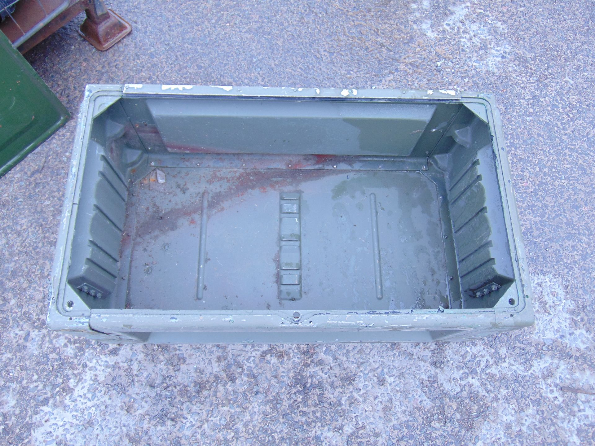 9 x Heavy Duty Interconnecting Storage Boxes With Lids - Image 5 of 9