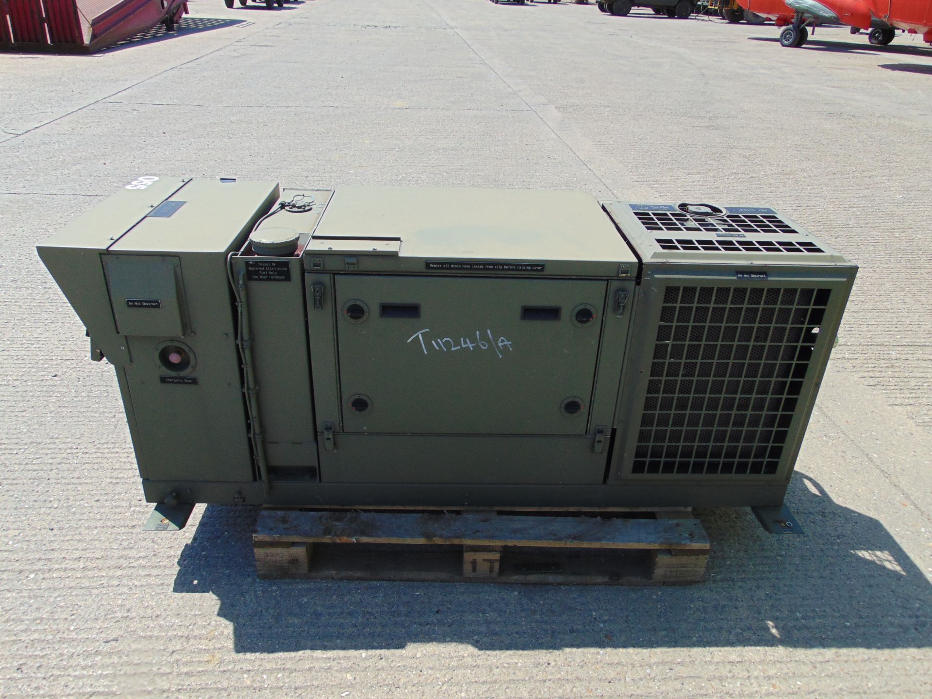 Fischer Panda PSC 8000 NE 7 KVA Diesel Generator - Image 4 of 14