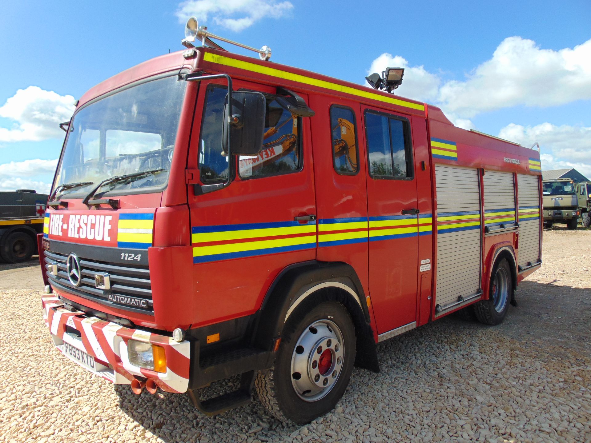 Mercedes 1124 Saxon Fire Engine - Image 3 of 15