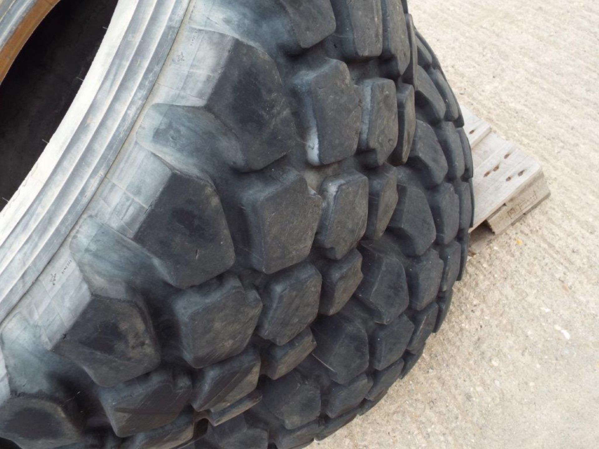 2 x Michelin XZL 395/85 R20 Tyres - Bild 4 aus 6