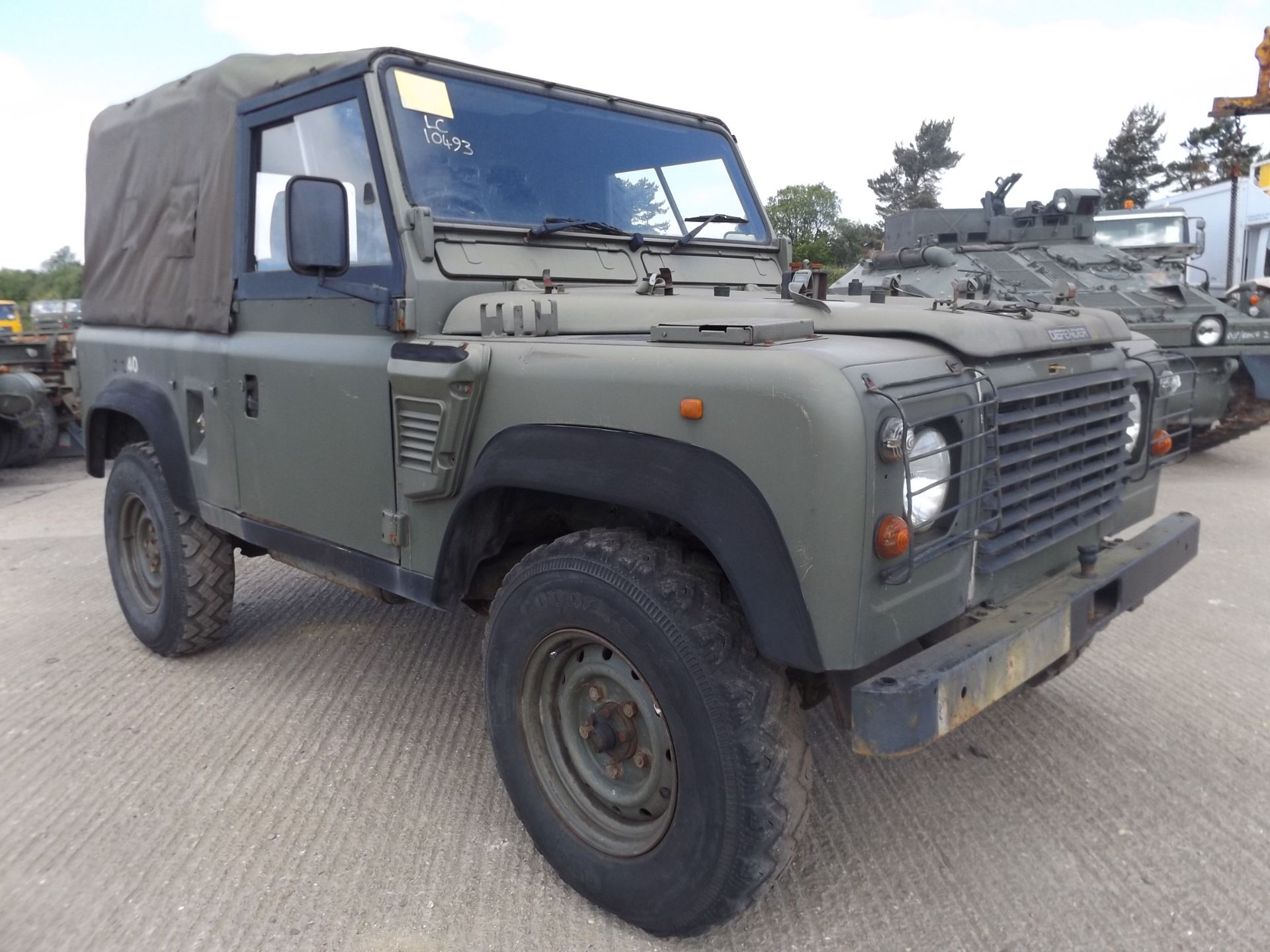 Land Rover Wolf 90 Soft Top