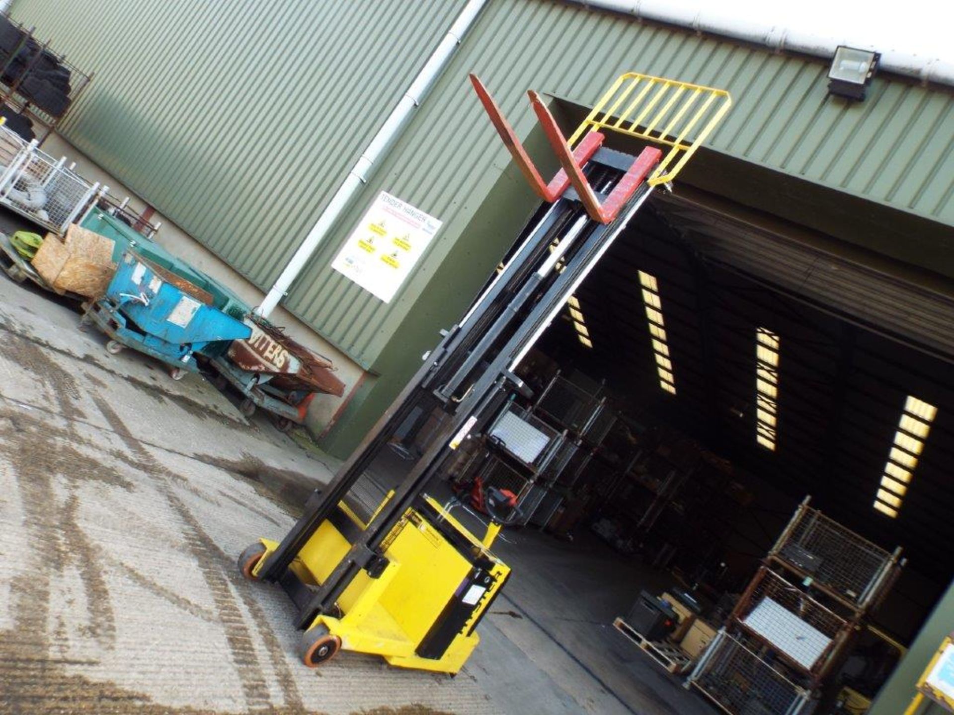 Hyster S1.2C Electric Counterbalanced Pedestrian Stacker - ONLY 24.6 hours! - Image 17 of 25