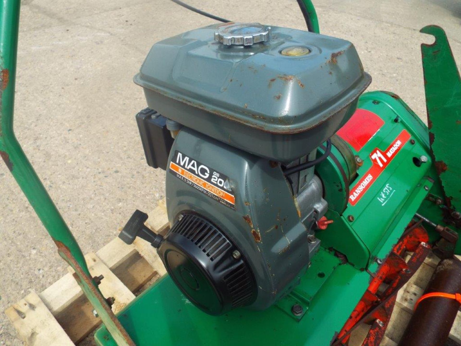 Ransomes 71 Matador Professional Reel Lawnmower - Bild 2 aus 5