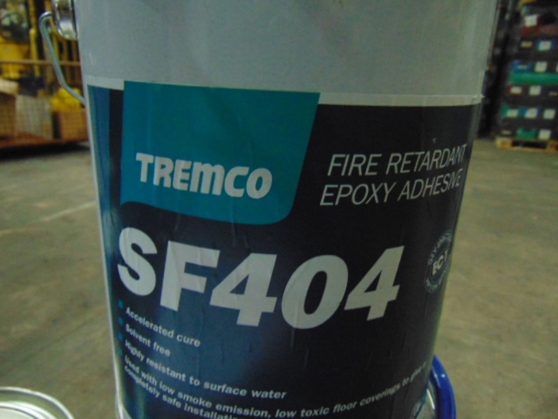 29 x Boxes of Tremco SF404 Fire Retardant Epoxy - Image 4 of 5