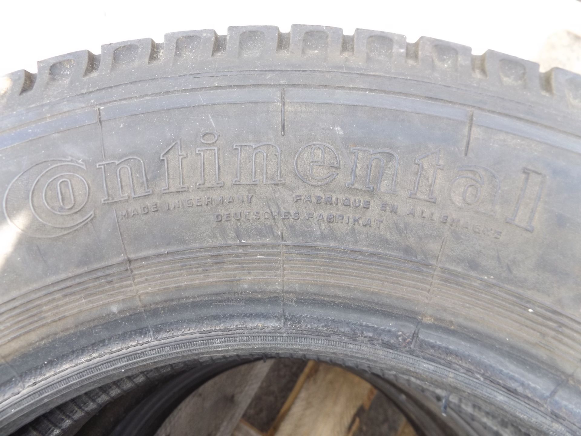 3 x Continental 6.50-16 Tyres - Image 2 of 4