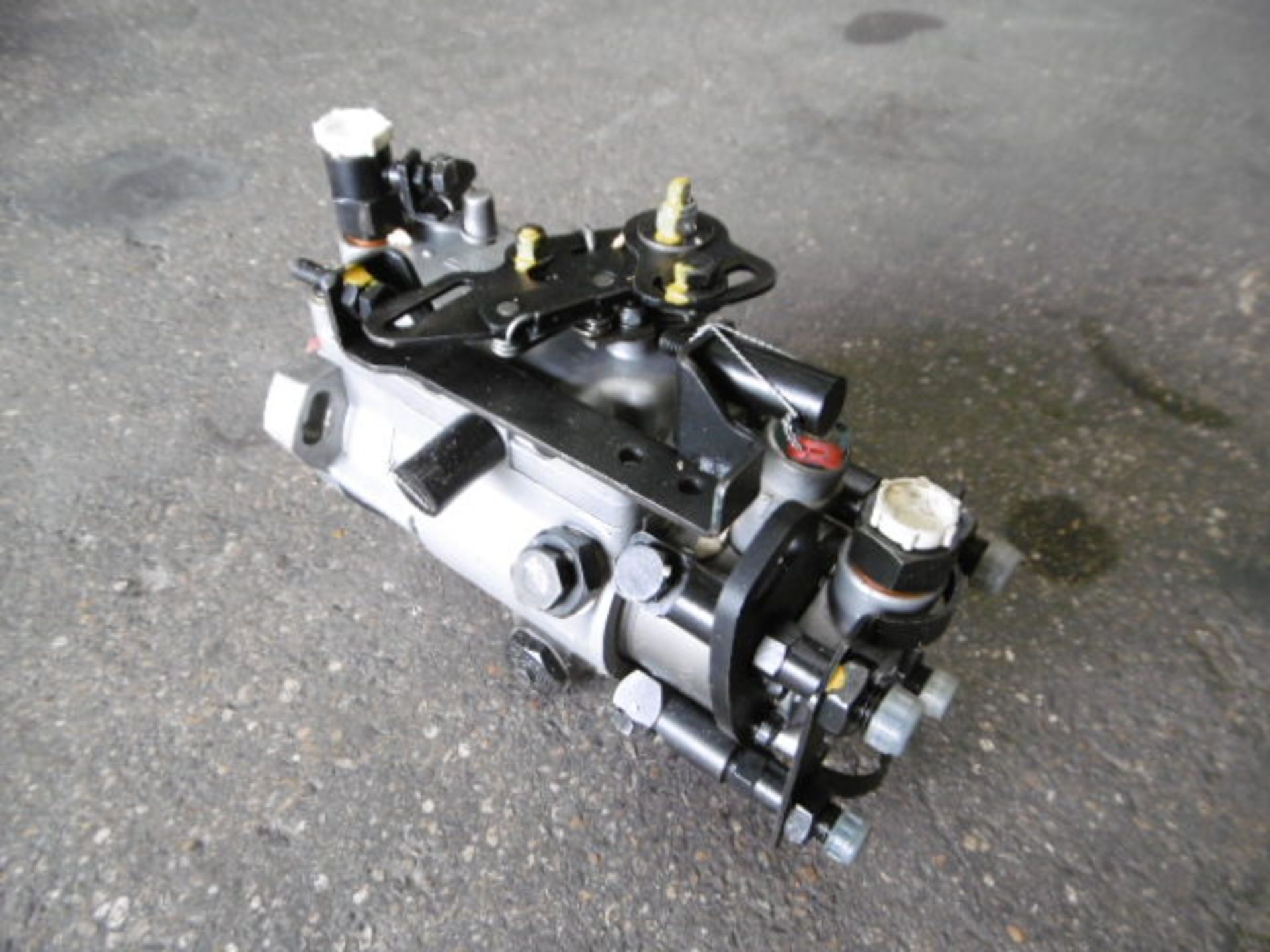 Land Rover 2.5D Fuel Injector Pump - Bild 3 aus 5