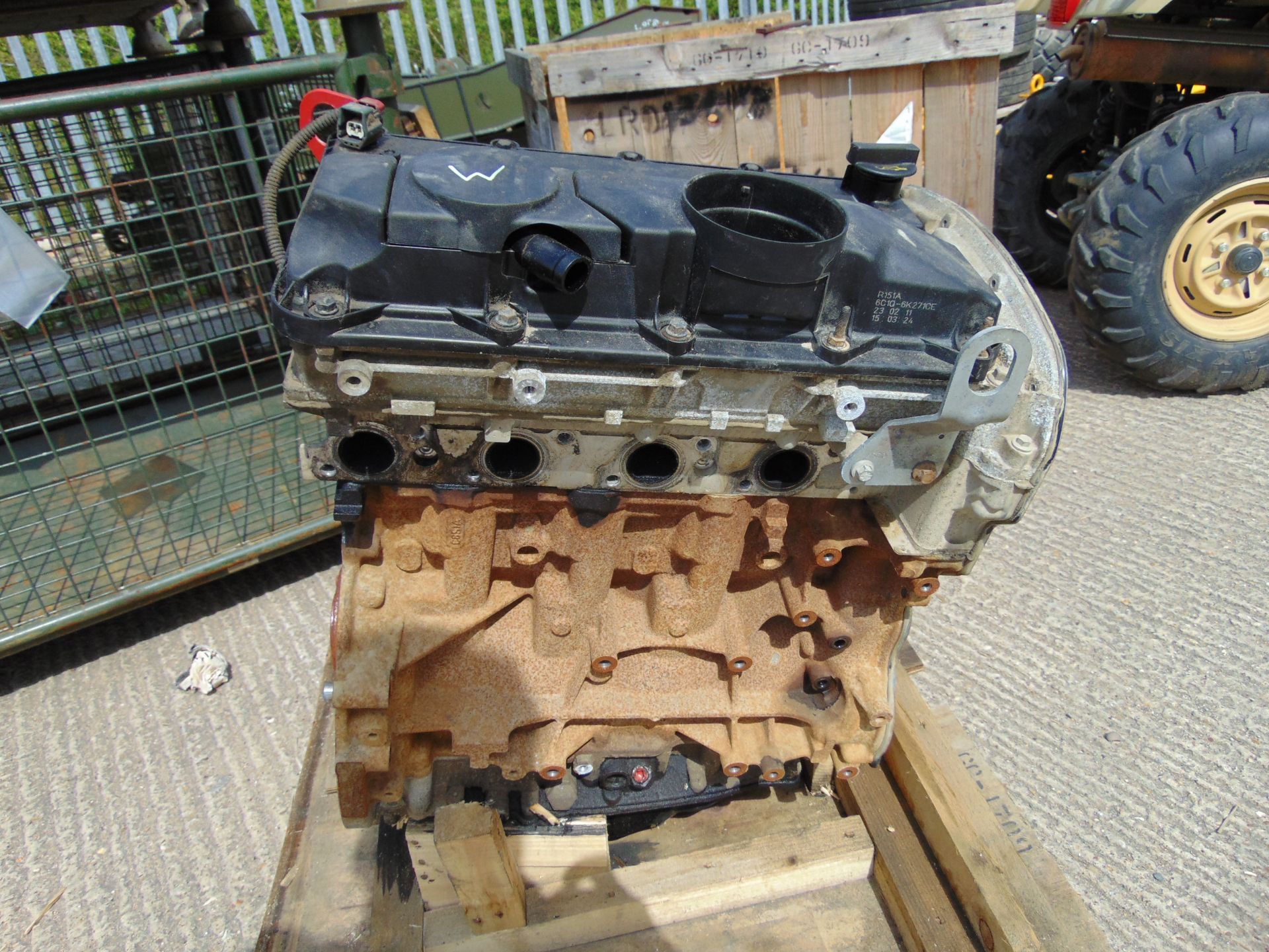 Land Rover 2.4L Ford Puma Takeout Diesel Engine P/No LR016810 - Bild 6 aus 9