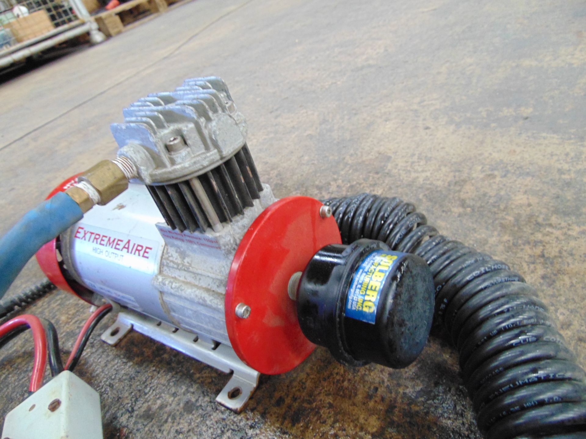 Extremeaire 12V Air Compressor - Image 3 of 6