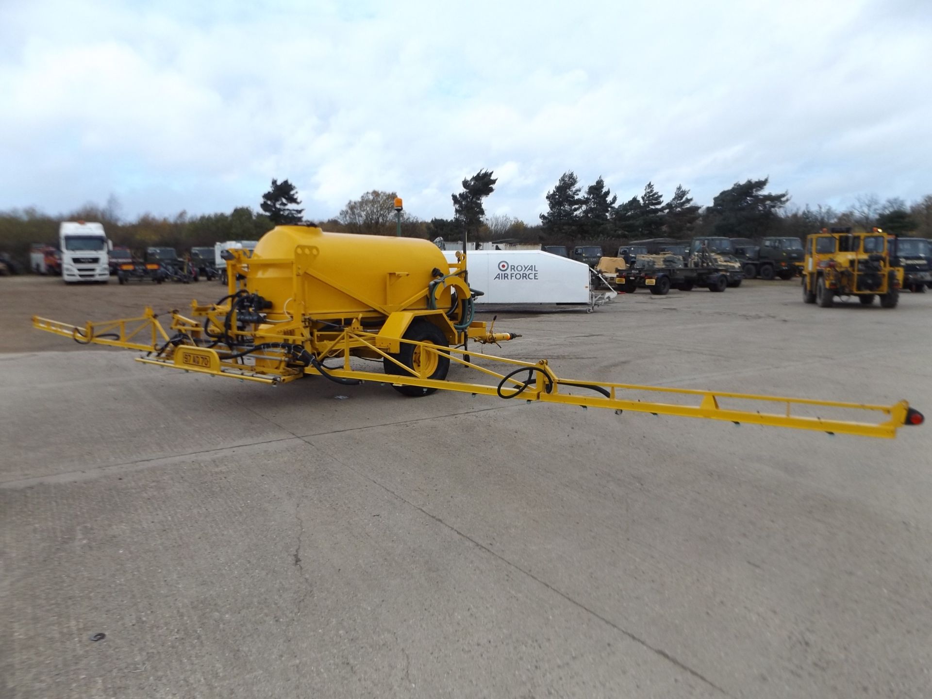 single axle 2500Ltr Team Sprayer Trailer - Image 9 of 12