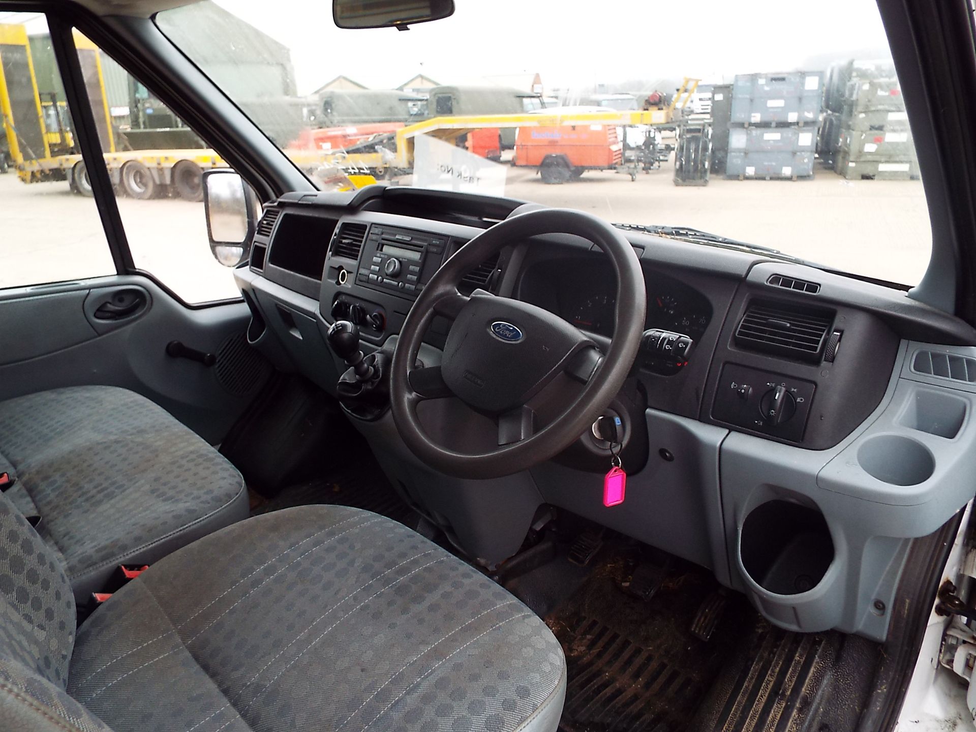 Ford Transit 115 T350L Double Cab Flat Bed Tipper - Image 10 of 20