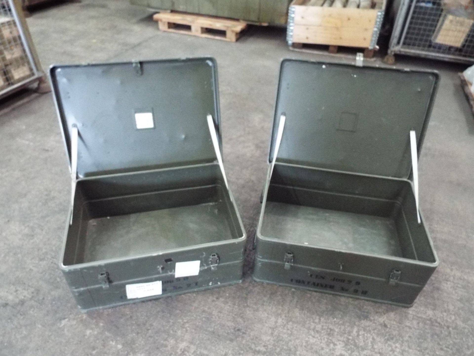 2 x Heavy Duty Zarges Aluminium Cases - Image 2 of 5