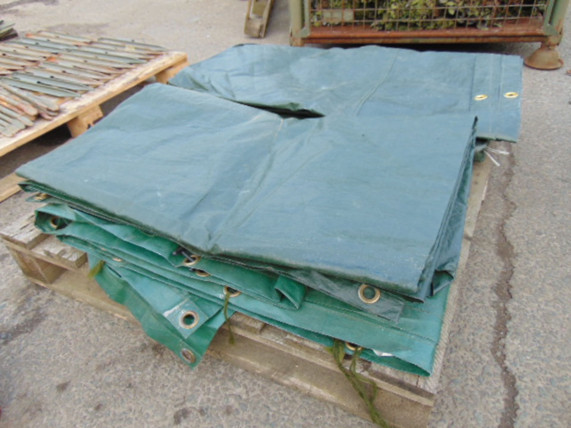 Pallet of Mixed Thermal/Ground Sheets - Image 2 of 5