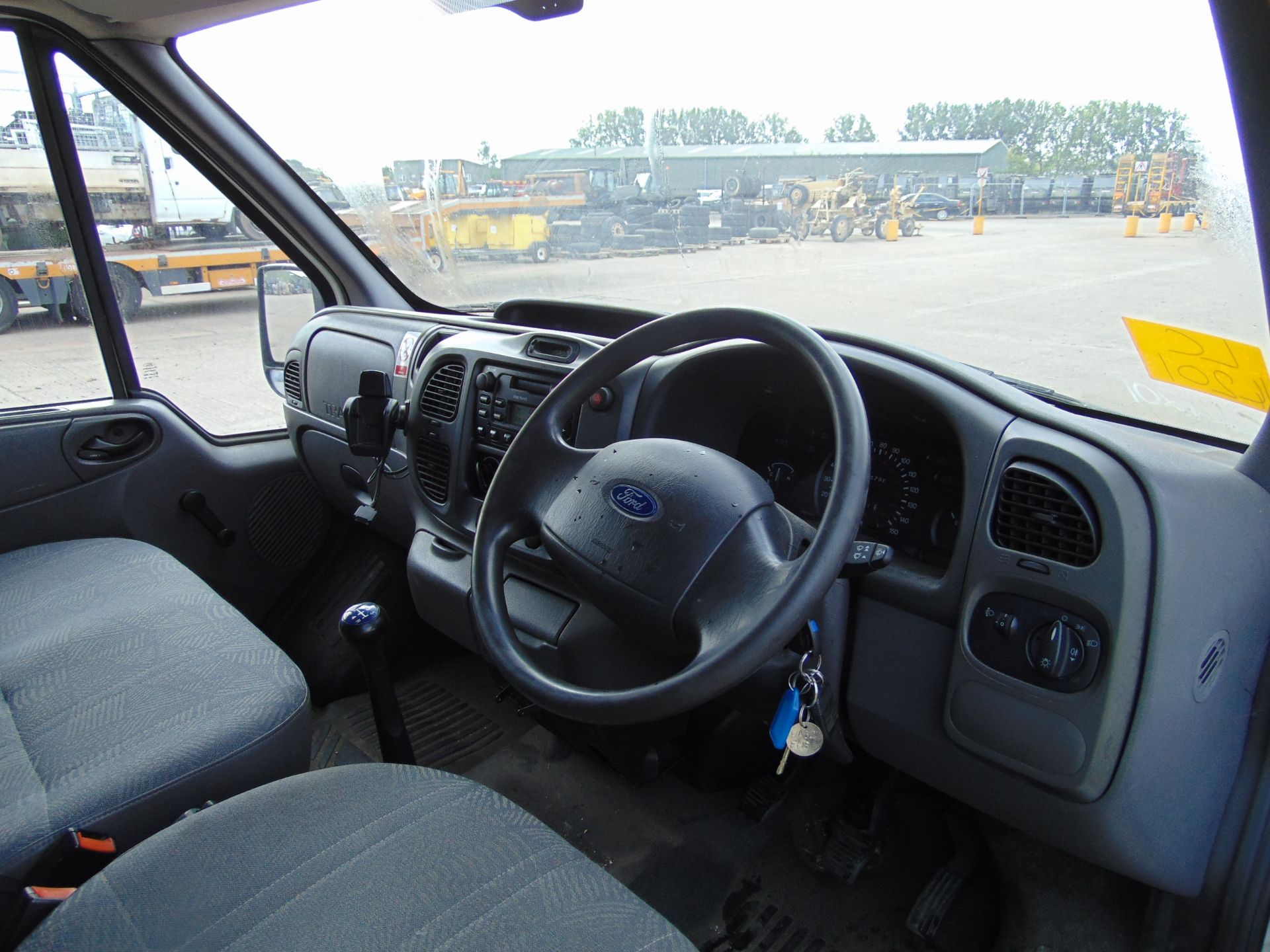 Ford Transit T260 Panel Van - Image 10 of 17