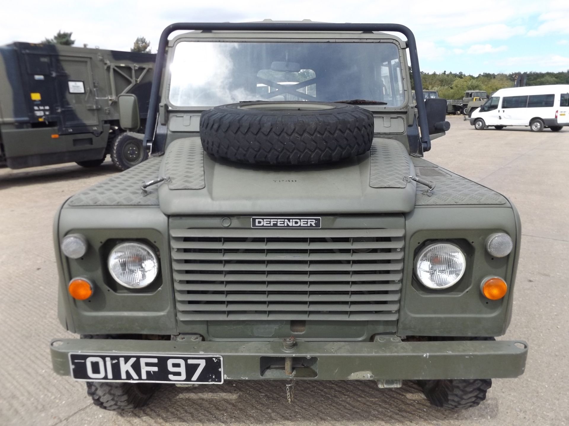 Land Rover TITHONUS 110 Hard Top - Image 2 of 18