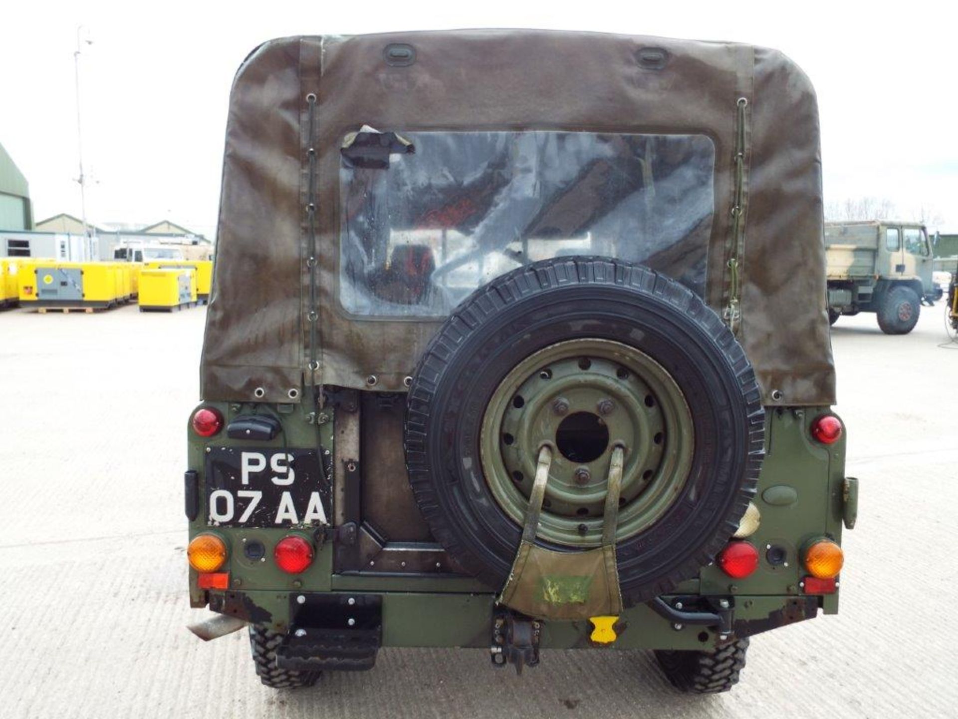 Military Specification Land Rover Wolf 110 Soft Top - Image 6 of 26