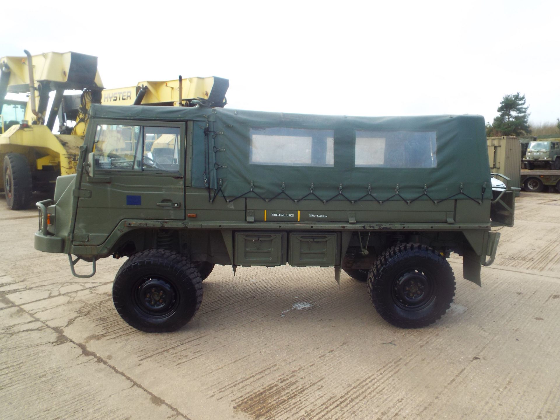 Military Specification Pinzgauer 4X4 Soft Top - Image 4 of 25