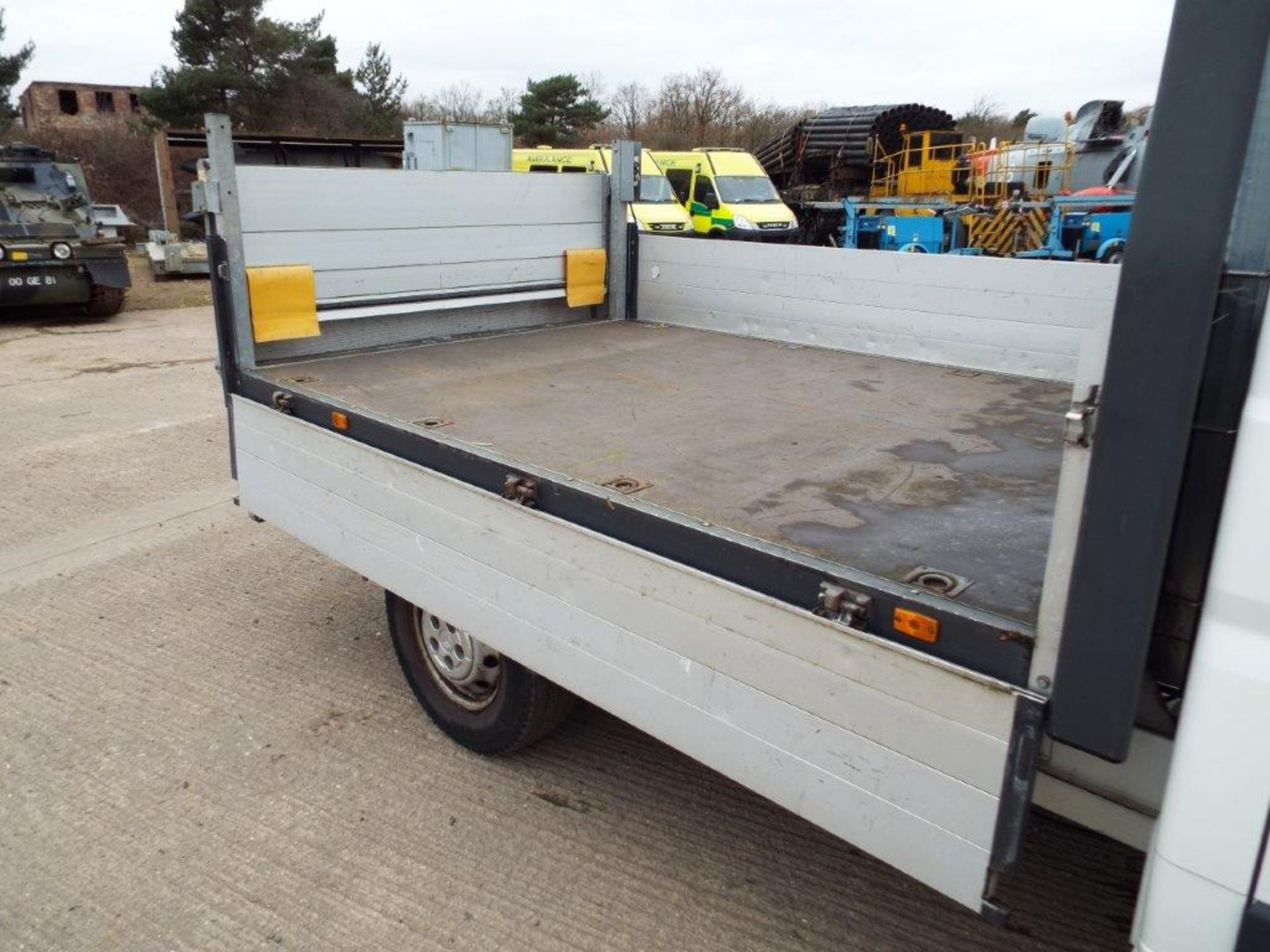 Citroen Relay 7 Seater Double Cab Dropside Pickup with 500kg Ratcliff Palfinger Tail Lift - Image 16 of 29
