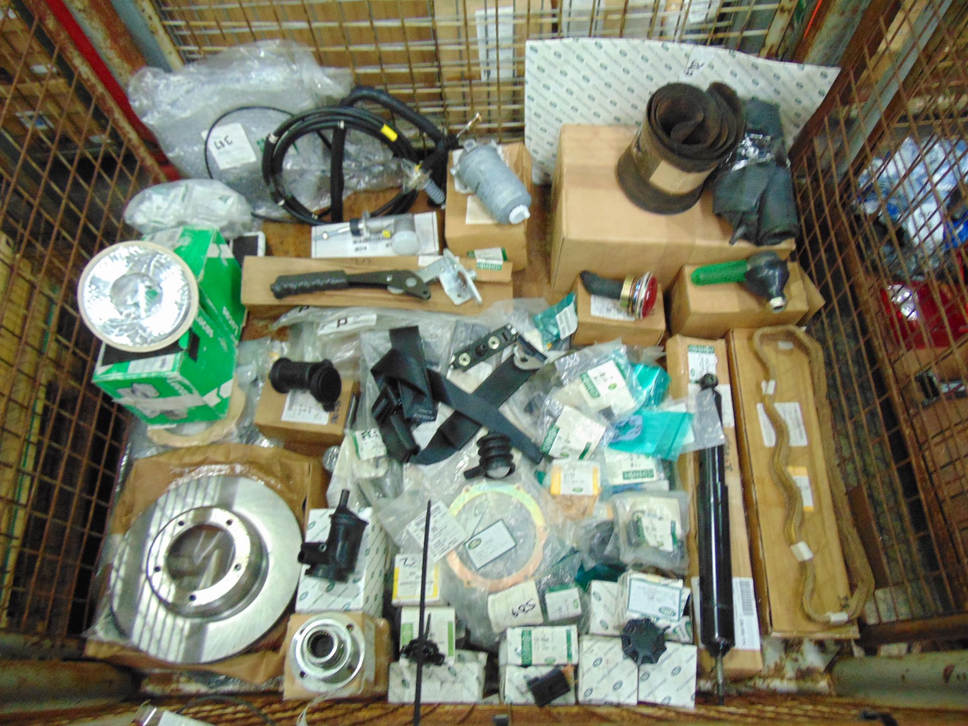 Mixed Stillage of Land Rover Parts