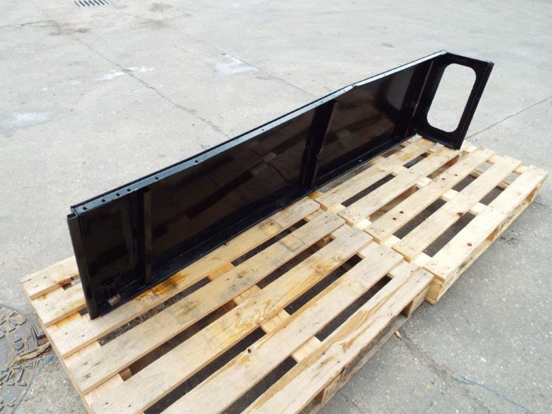 2 x Land Rover Defender 110 Rear Body Panels - Image 7 of 10
