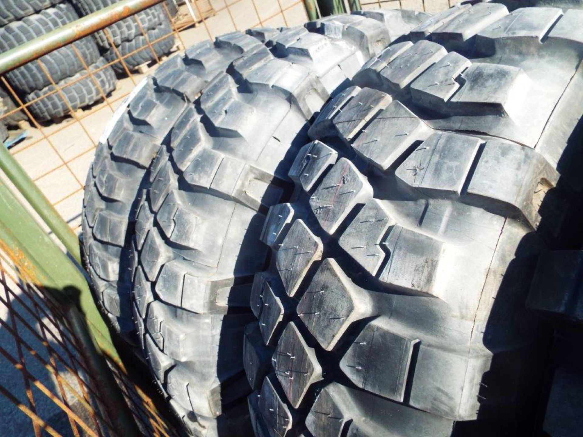 6 x Michelin XML 325/85 R16 Tyres - Image 5 of 7