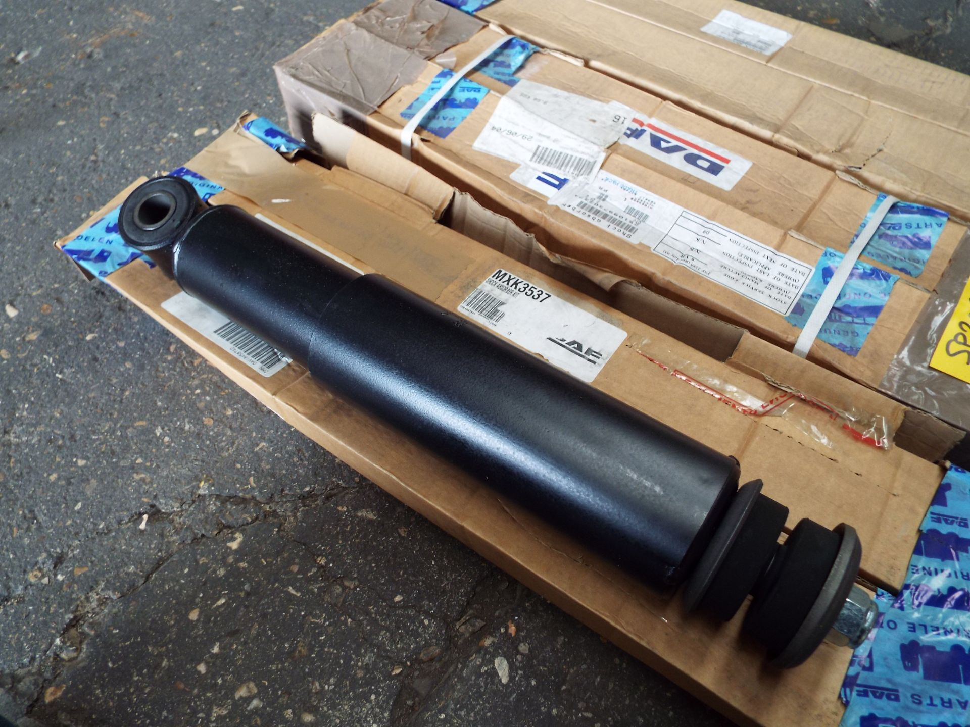 6 x DAF Shock Absorbers P/No MXK3537 - Image 2 of 4
