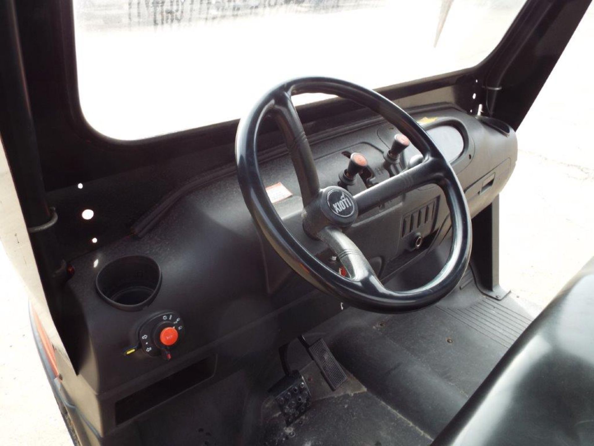 Kioti Mechron 2200 4WD Utility ATV - Bild 9 aus 25