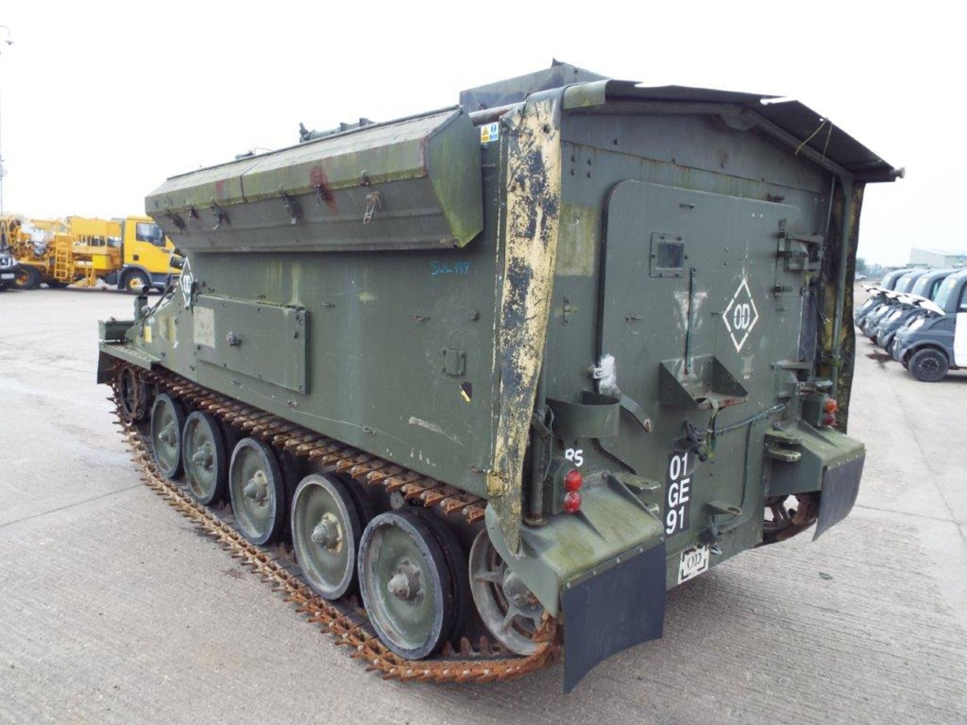 CVRT (Combat Vehicle Reconnaissance Tracked) FV105 Sultan Armoured Personnel Carrier - Bild 5 aus 29