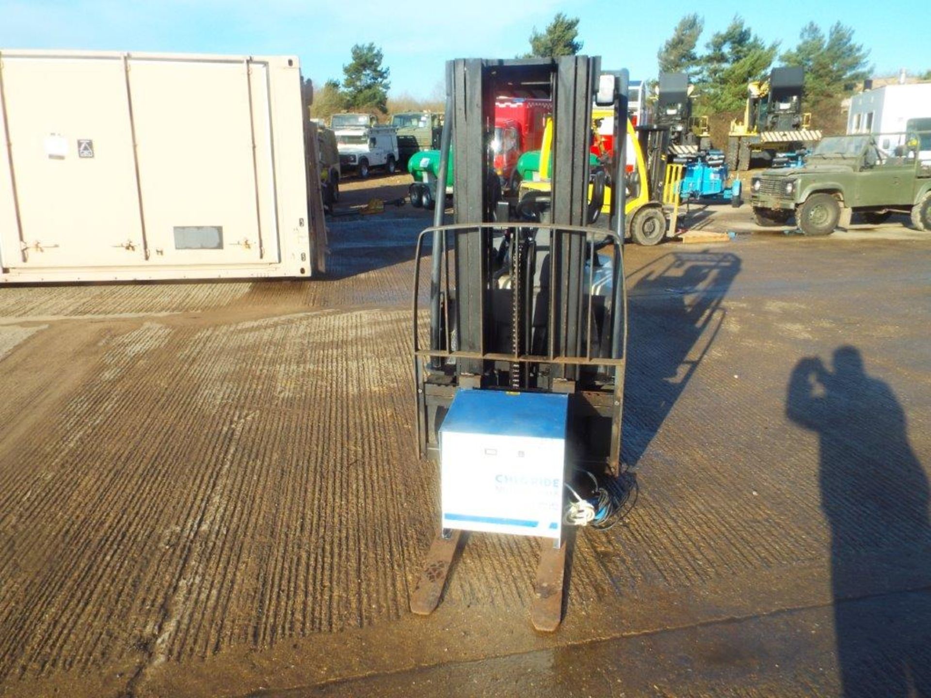 Crown SC30 OPT2 Electric Forklift - Bild 2 aus 23