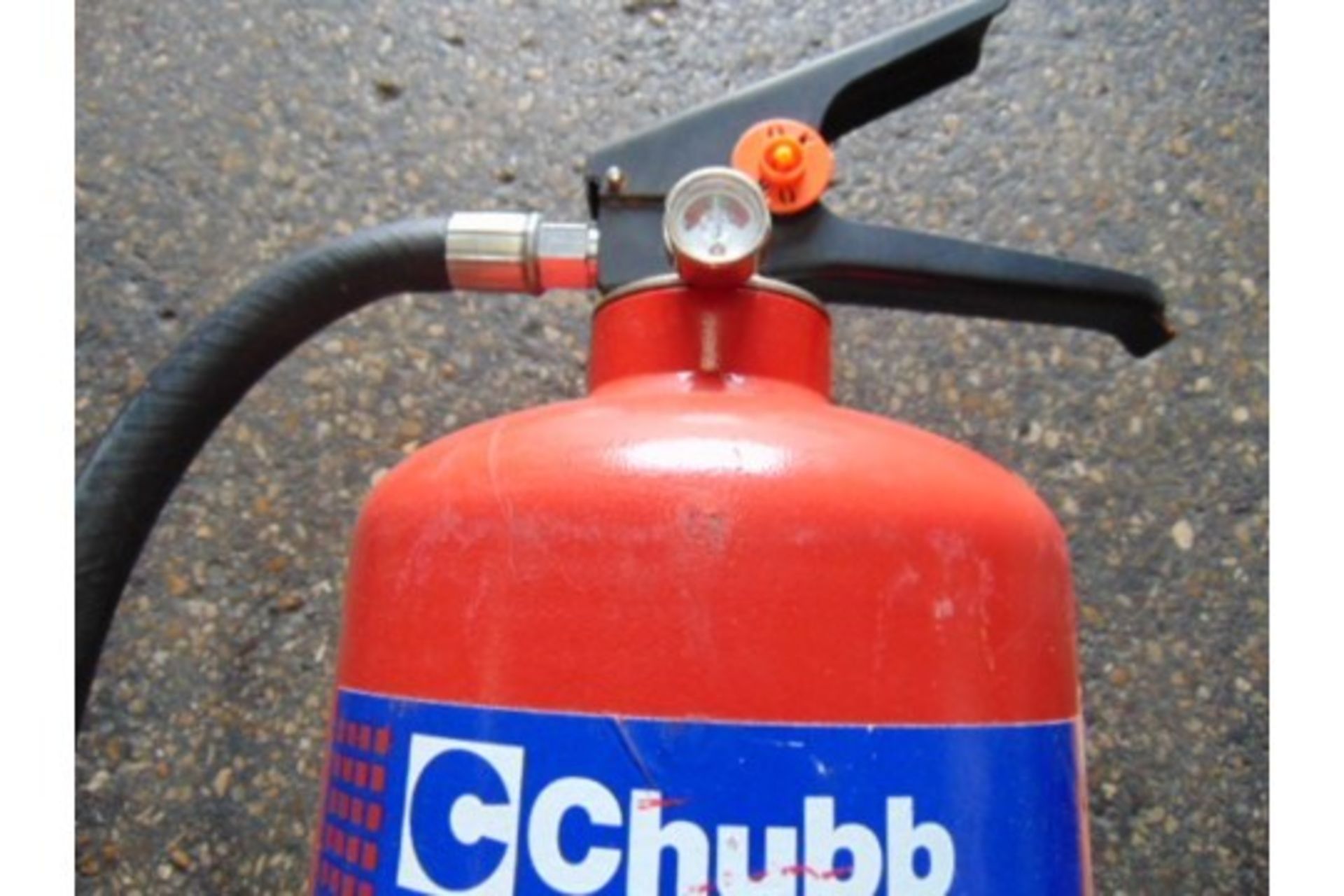 37 x Chubb 6KG ABC Powder Fire Extinguishers - Image 8 of 8