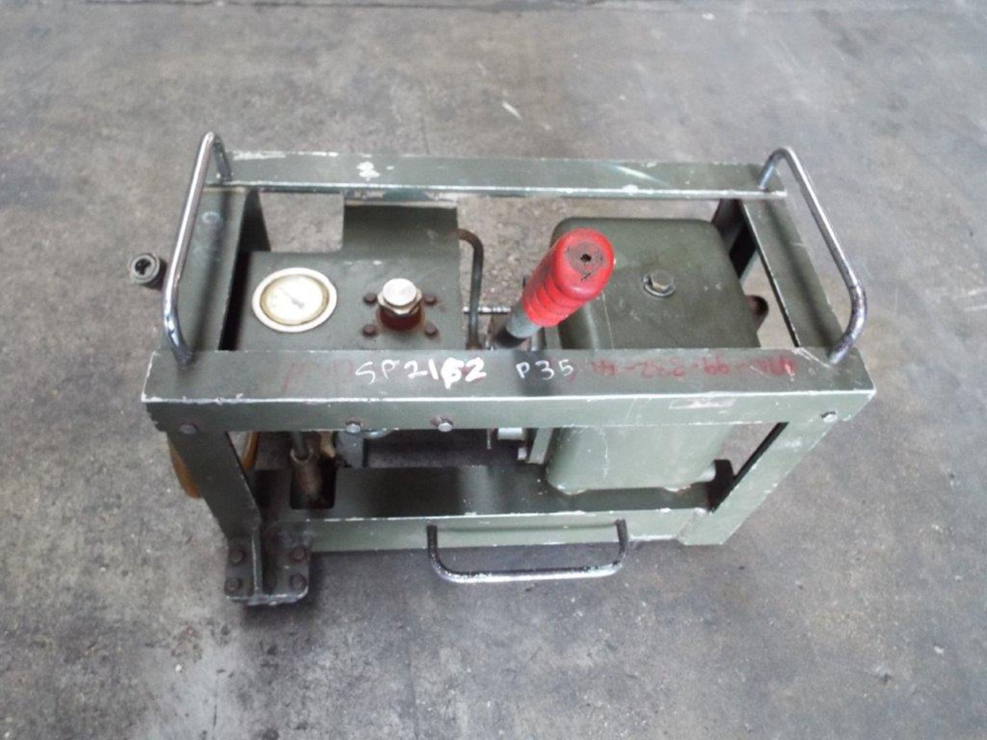 Manual Fluid Transfer Pump / Purge Unit - Image 2 of 10