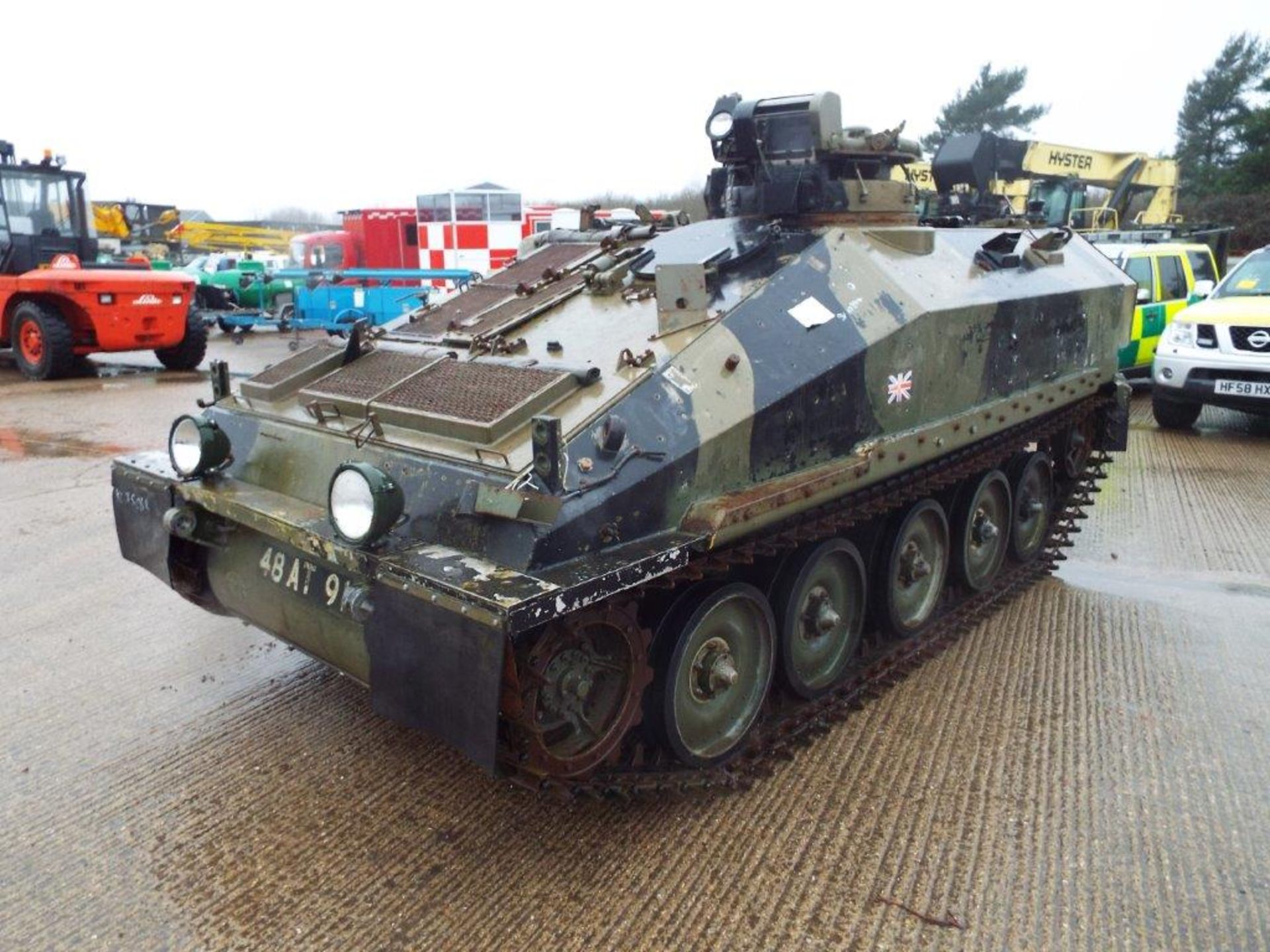 CVRT (Combat Vehicle Reconnaissance Tracked) Spartan Armoured Personnel Carrier - Bild 3 aus 31