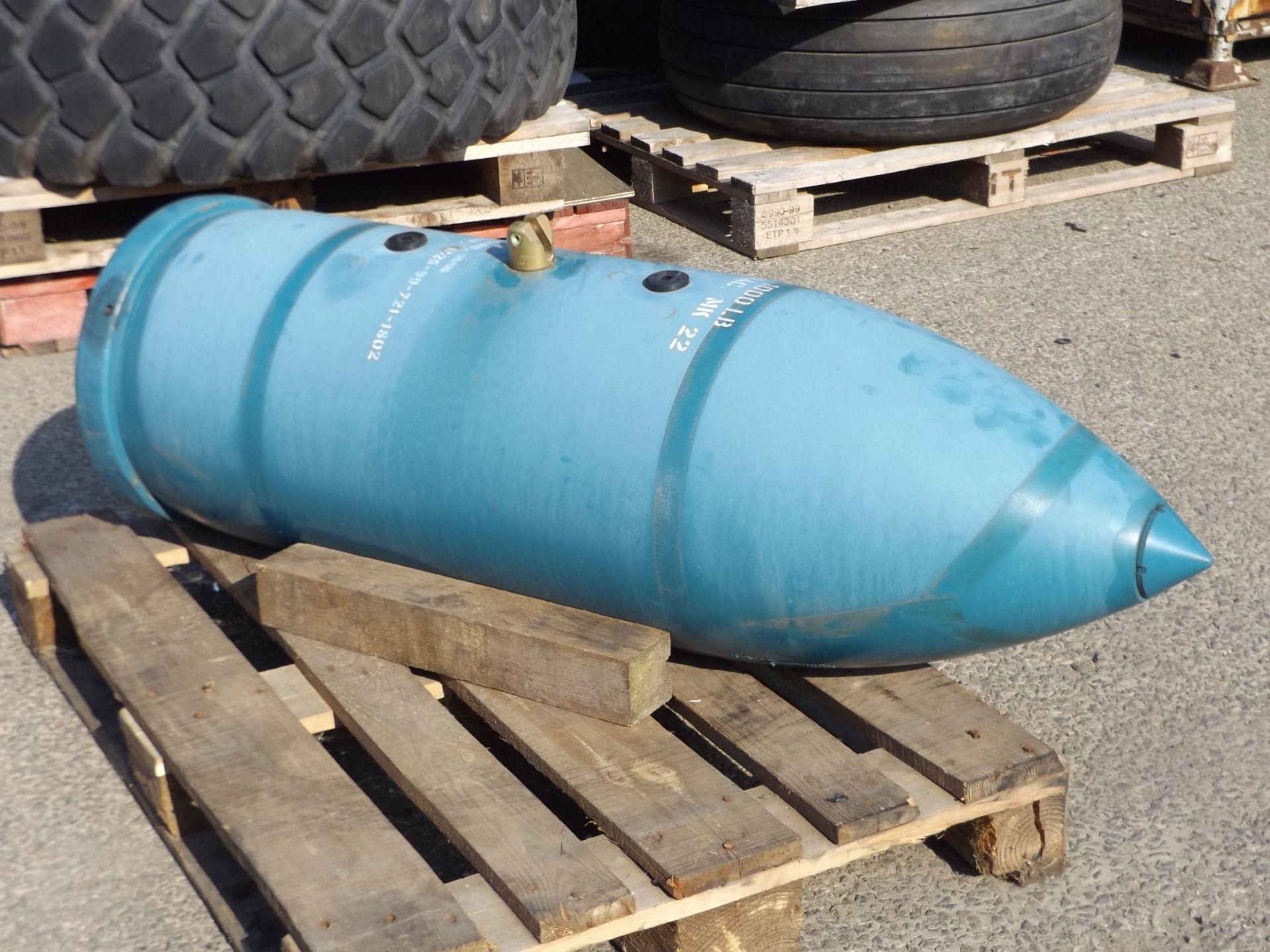 Harrier 1000lb Practice Bomb - Image 2 of 9