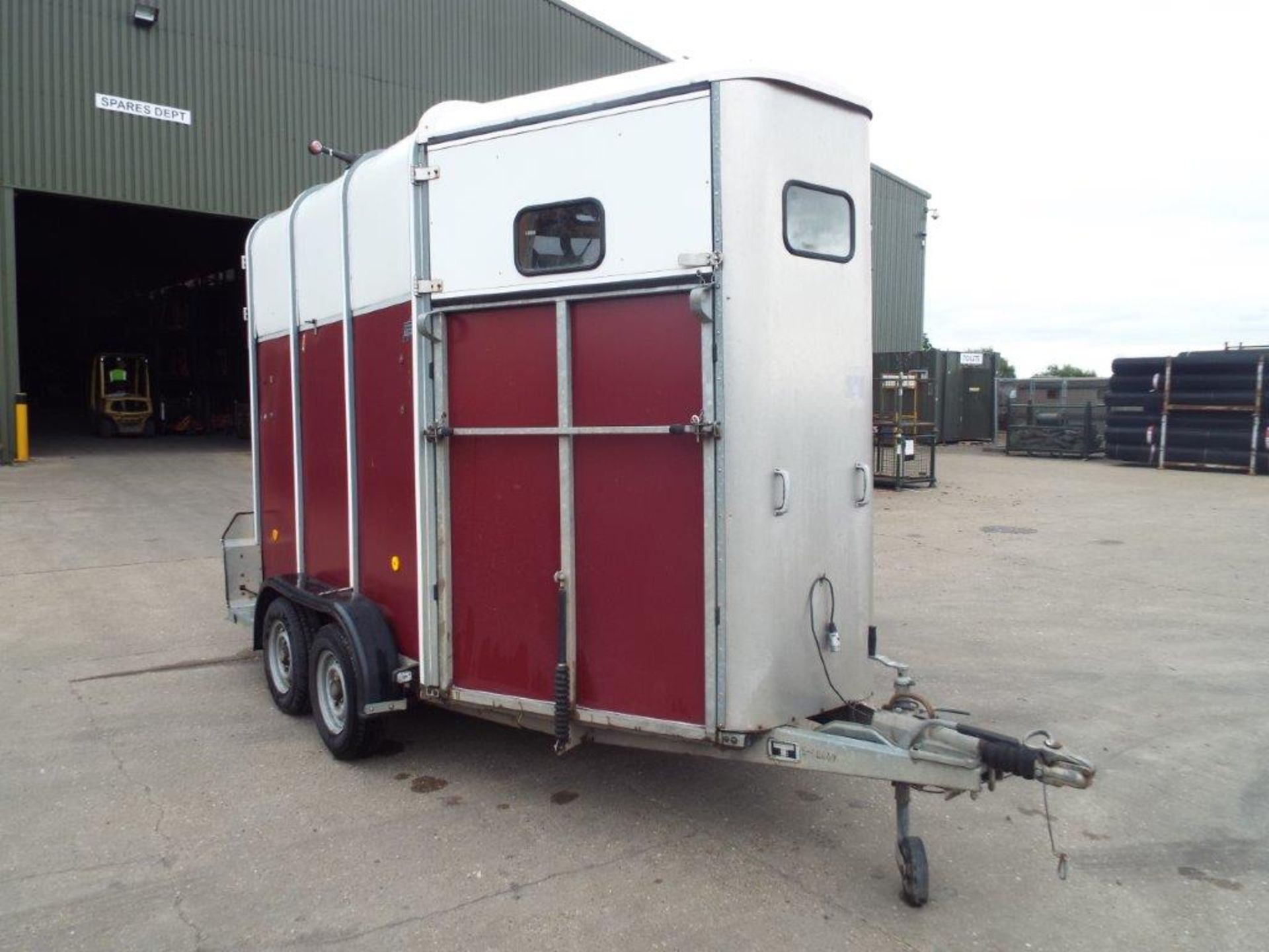 Ifor Williams HB510 Twin Axle 2 Horse Trailer - Image 4 of 25