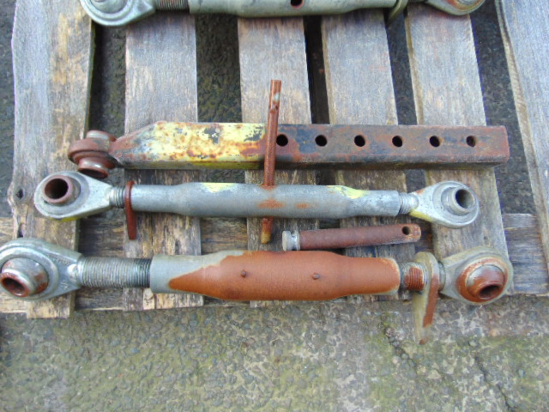 Pallet of Tractor Link Arms - Image 4 of 6