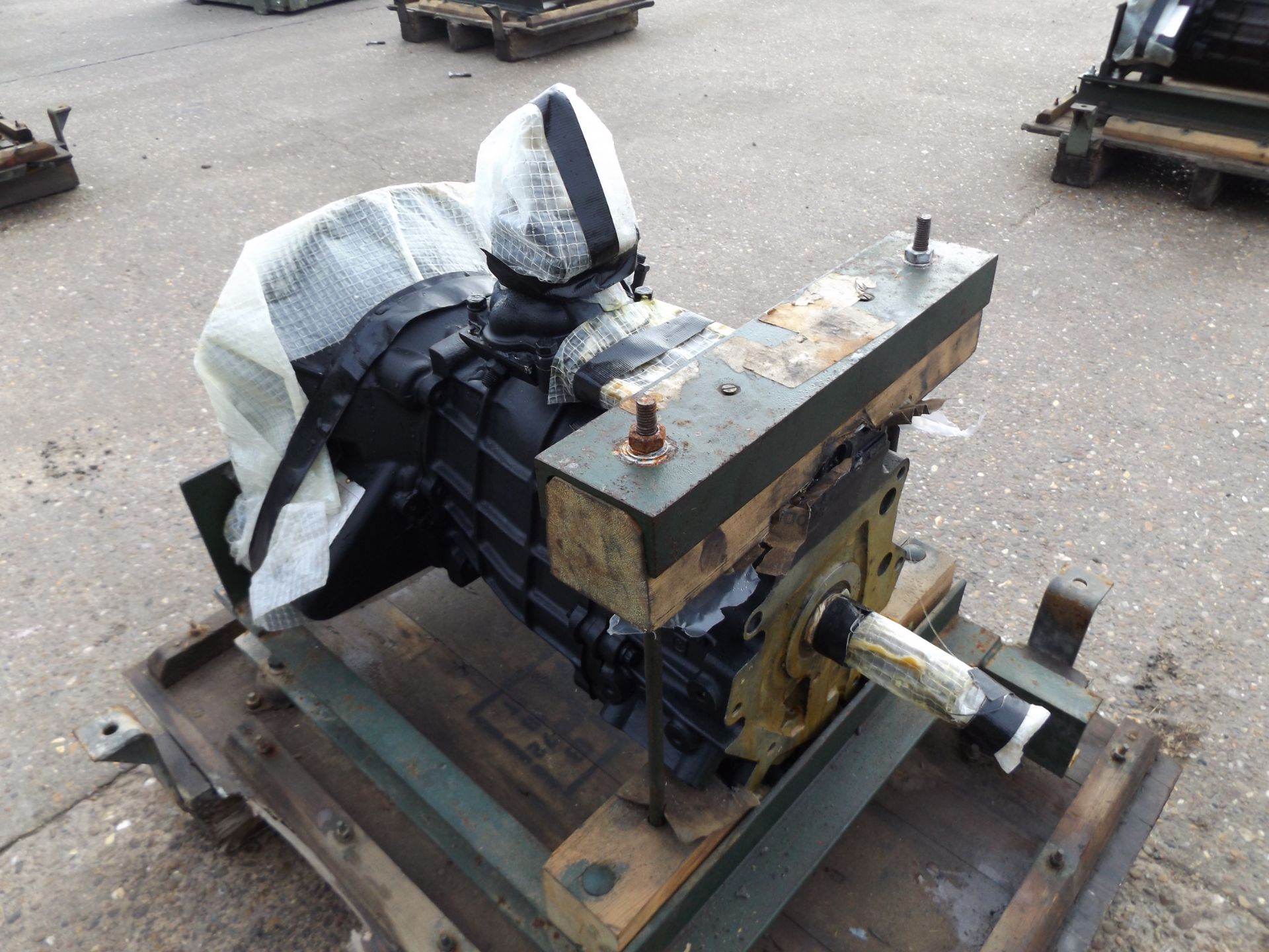 A1 Reconditioned Land Rover  LT77 Gearbox