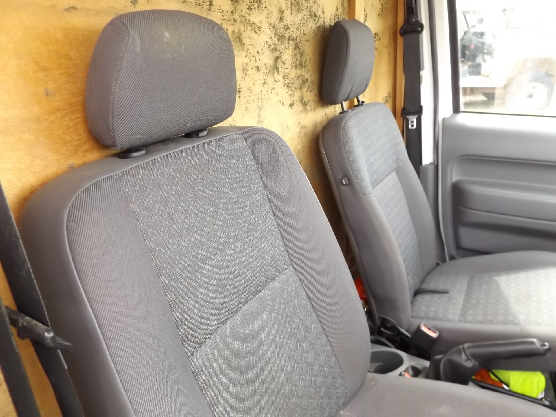 Ford Transit Connect T200L Panel Van - Image 11 of 16