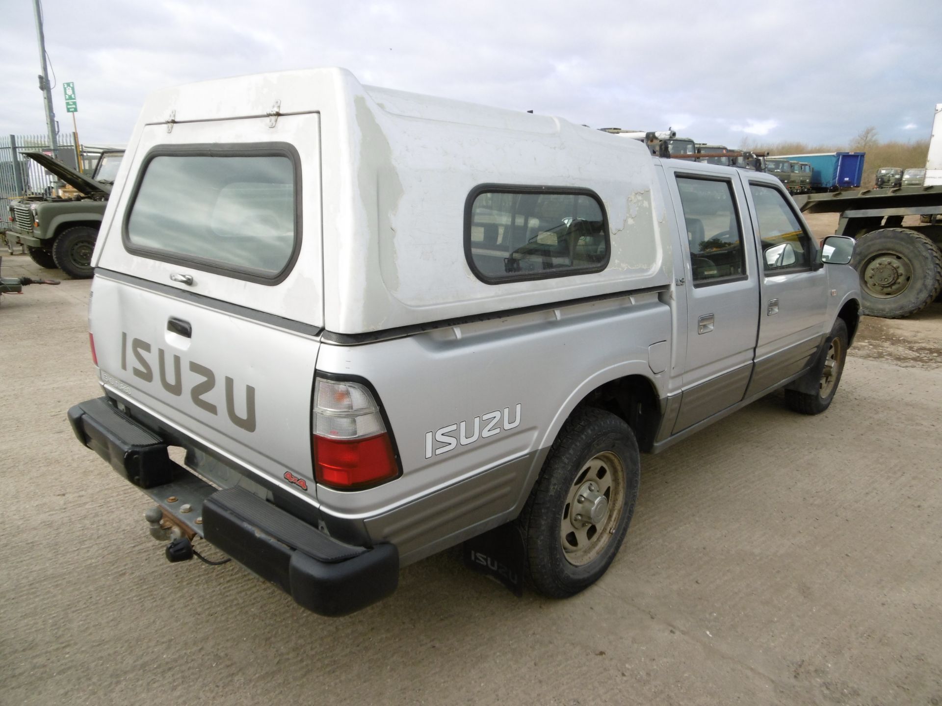 Isuzu Trooper Double Cab pickup 3.1 Turbo Diesel 4 x 4 - Relisted due to Bidder Default - Bild 7 aus 16