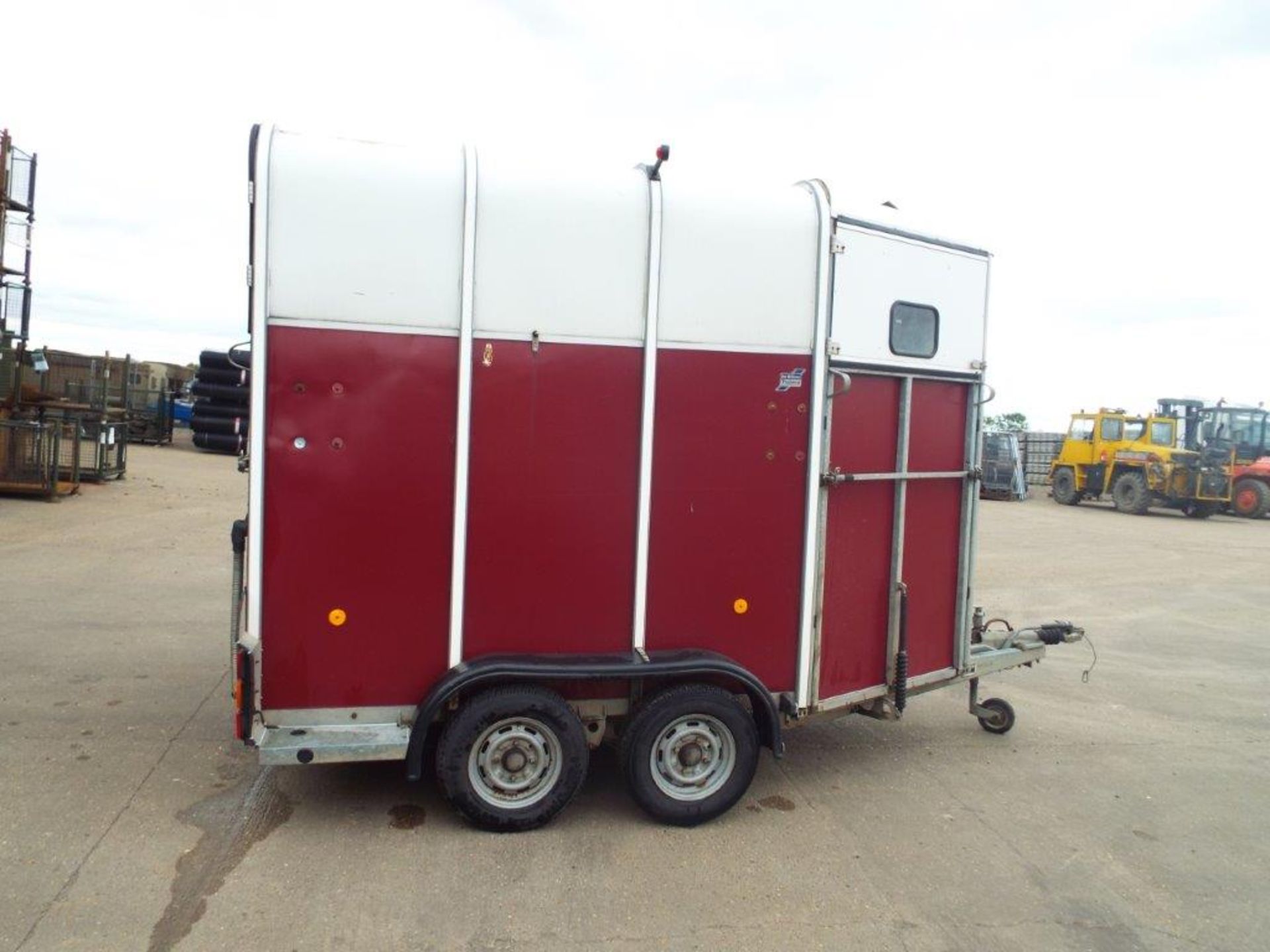 Ifor Williams HB510 Twin Axle 2 Horse Trailer - Image 11 of 25