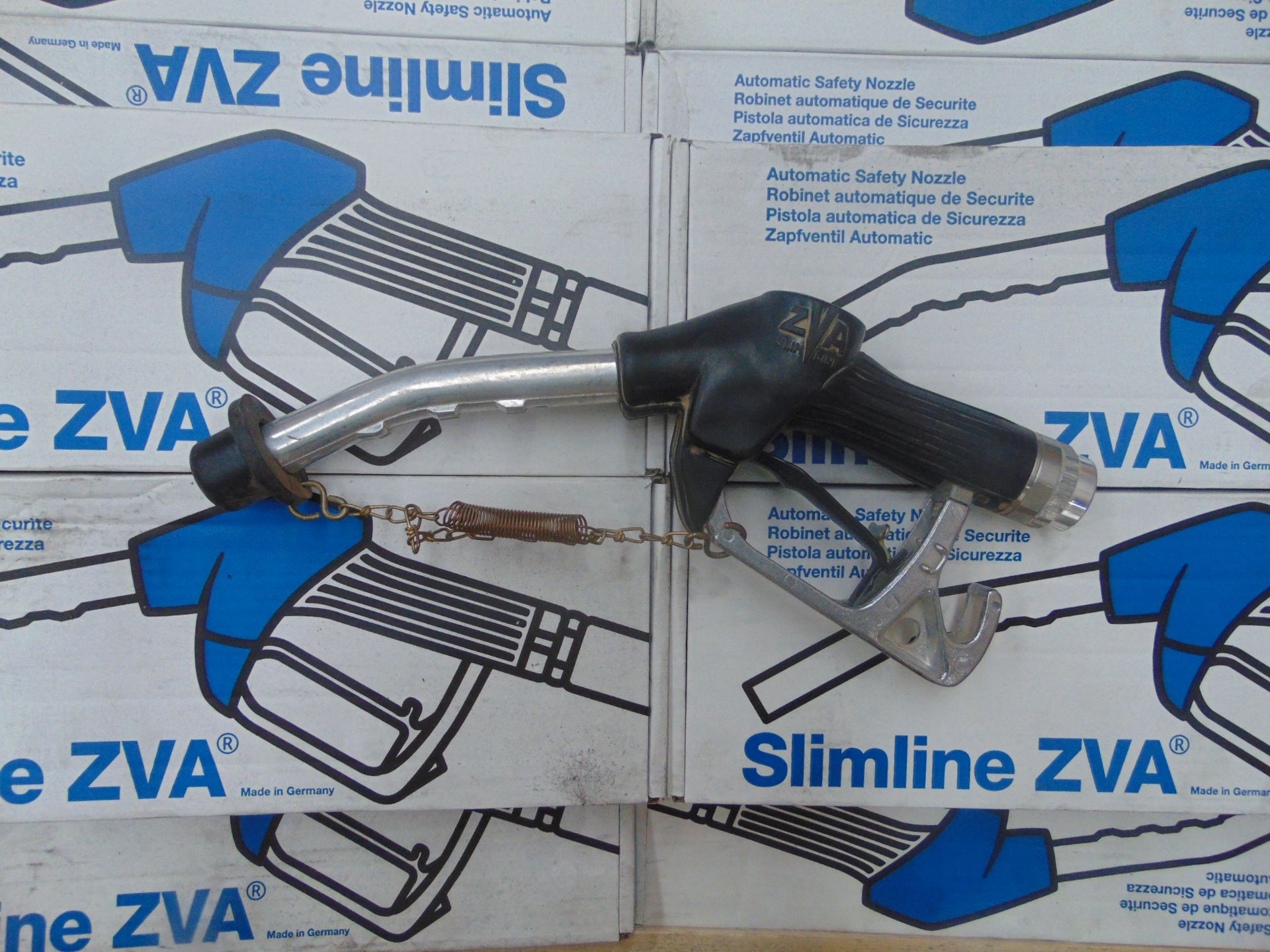 4 x Elaflex ZVA Slimline Automatic Fuel Delivery Nozzles
