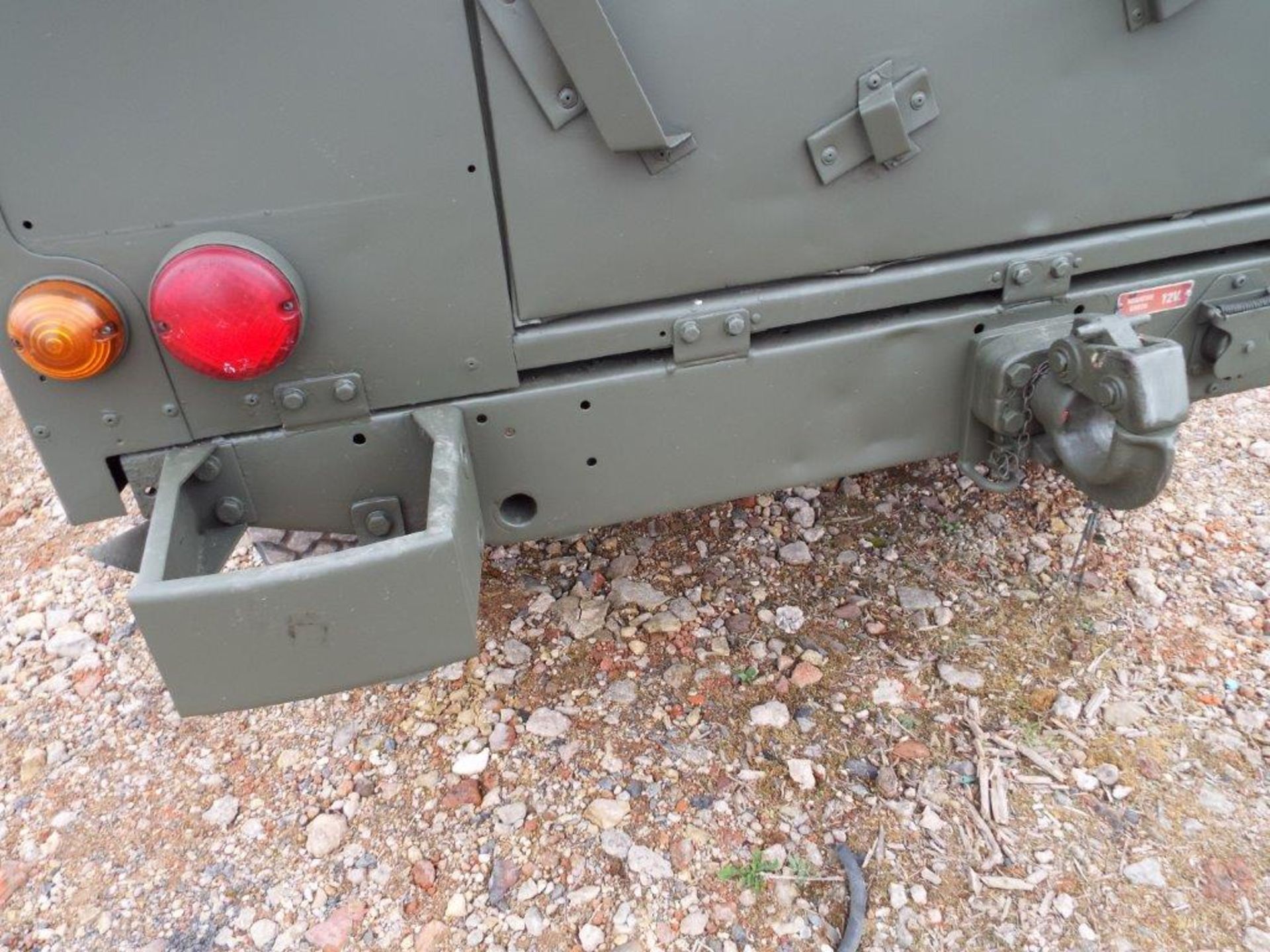 Land Rover Defender 110 Hard Top - R380 Gearbox - Image 11 of 24