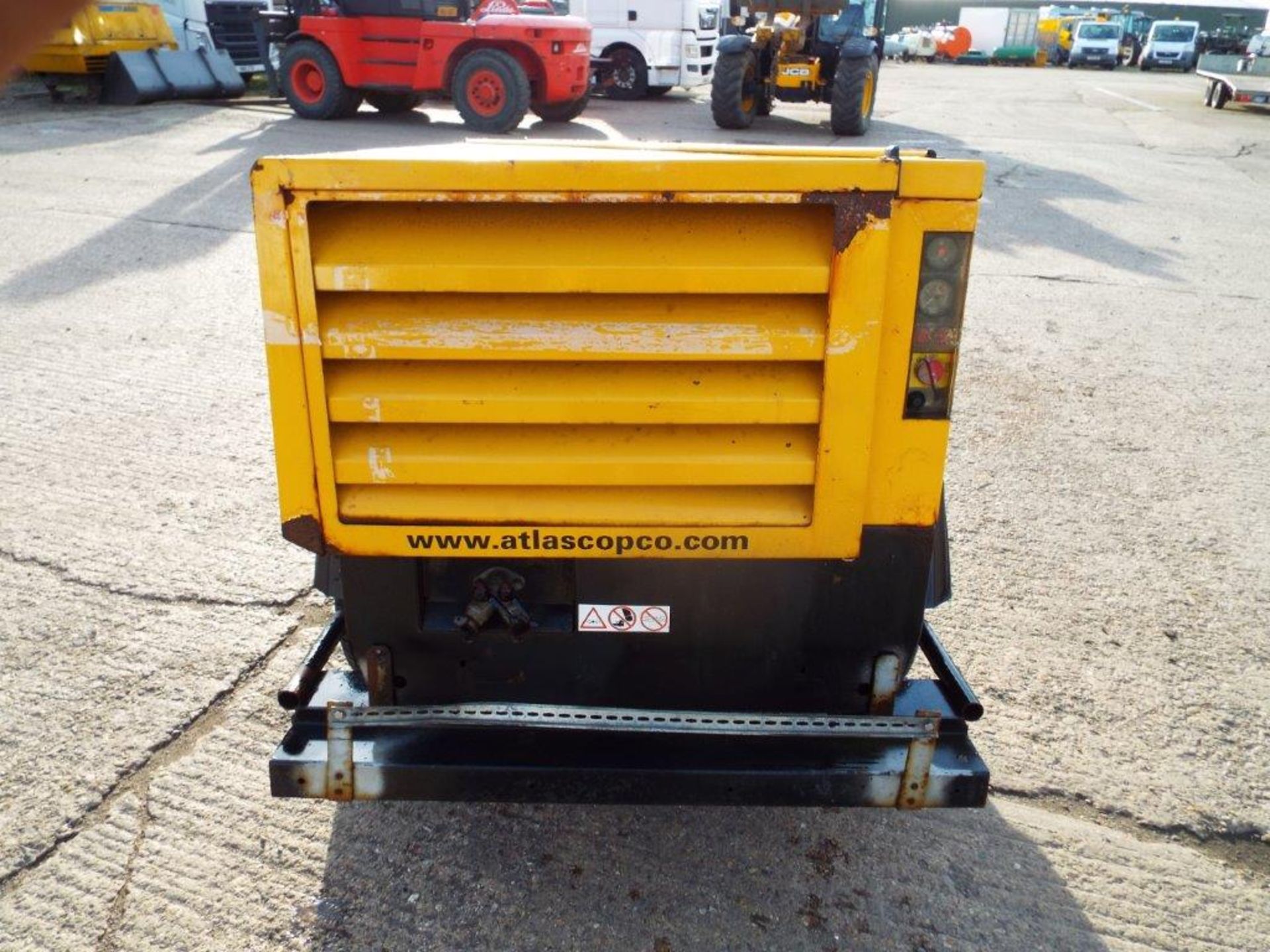 Atlas Copco XAS 66 Trailer Mounted Air Compressor - Image 6 of 19