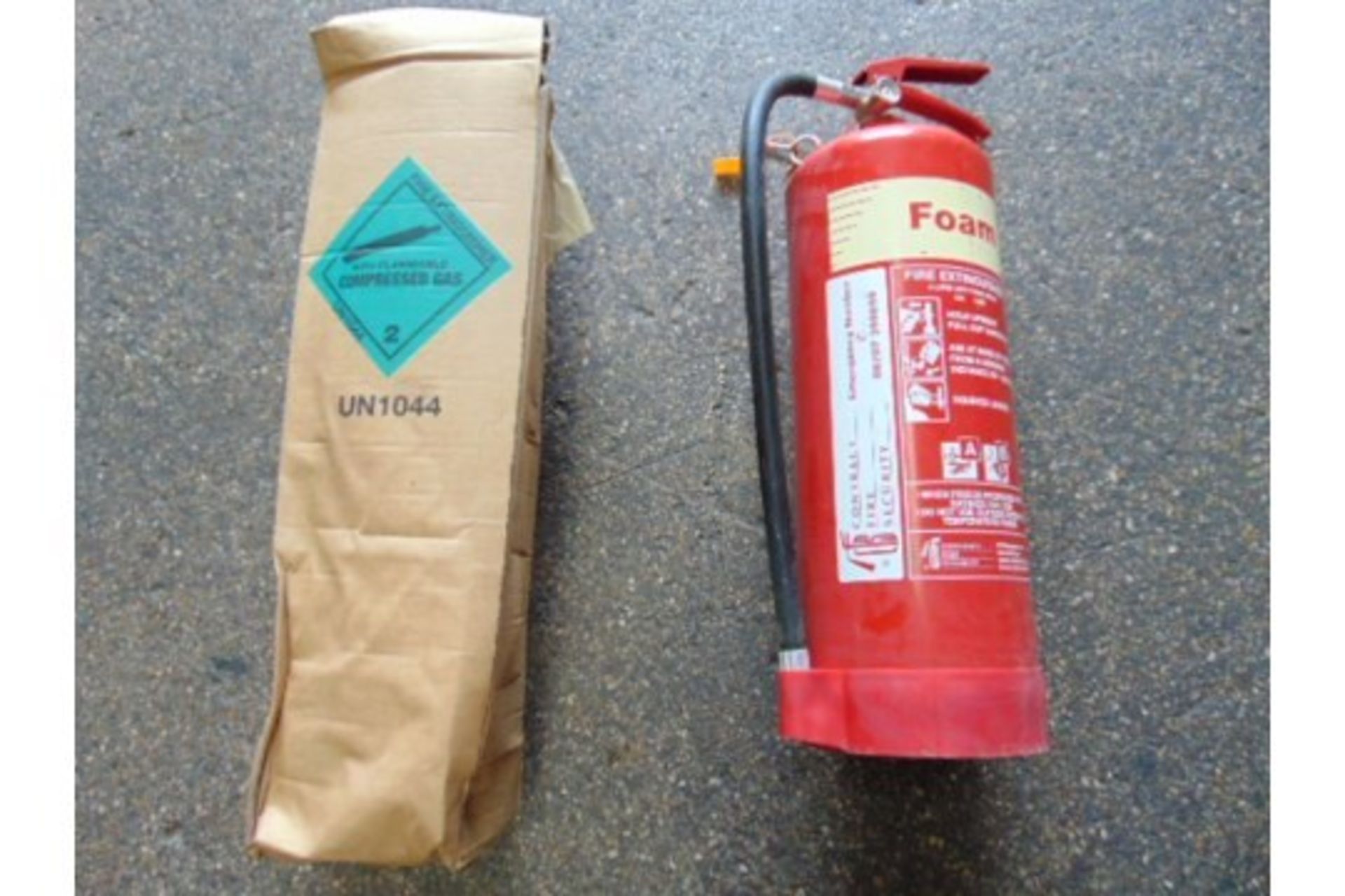 42 x 6 Litre AFFF Foam Fire Extinguishers - Image 5 of 8