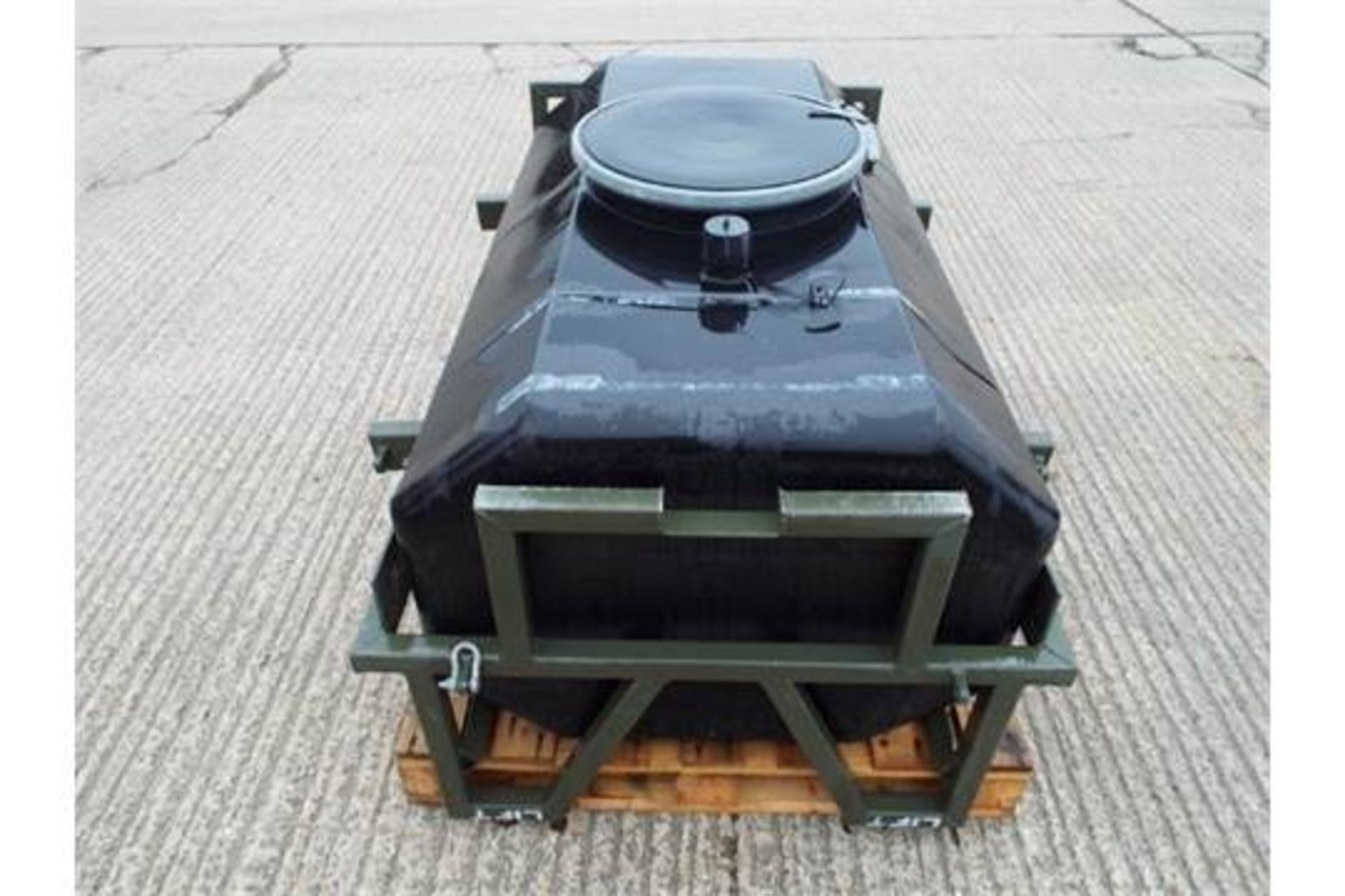 Trailer Mountable Water Tank with Frame - Bild 4 aus 6