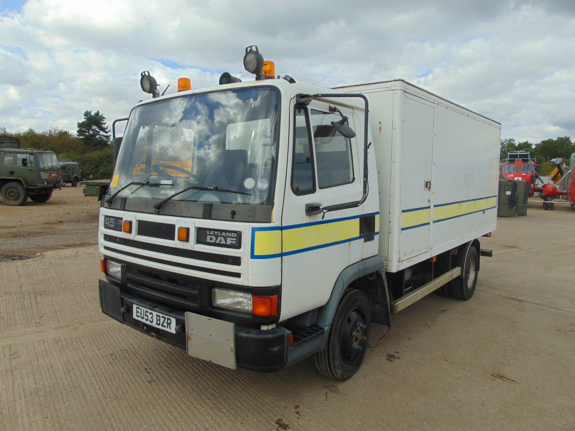 DAF 45 160T Truck with Insulated Body - Image 3 of 22